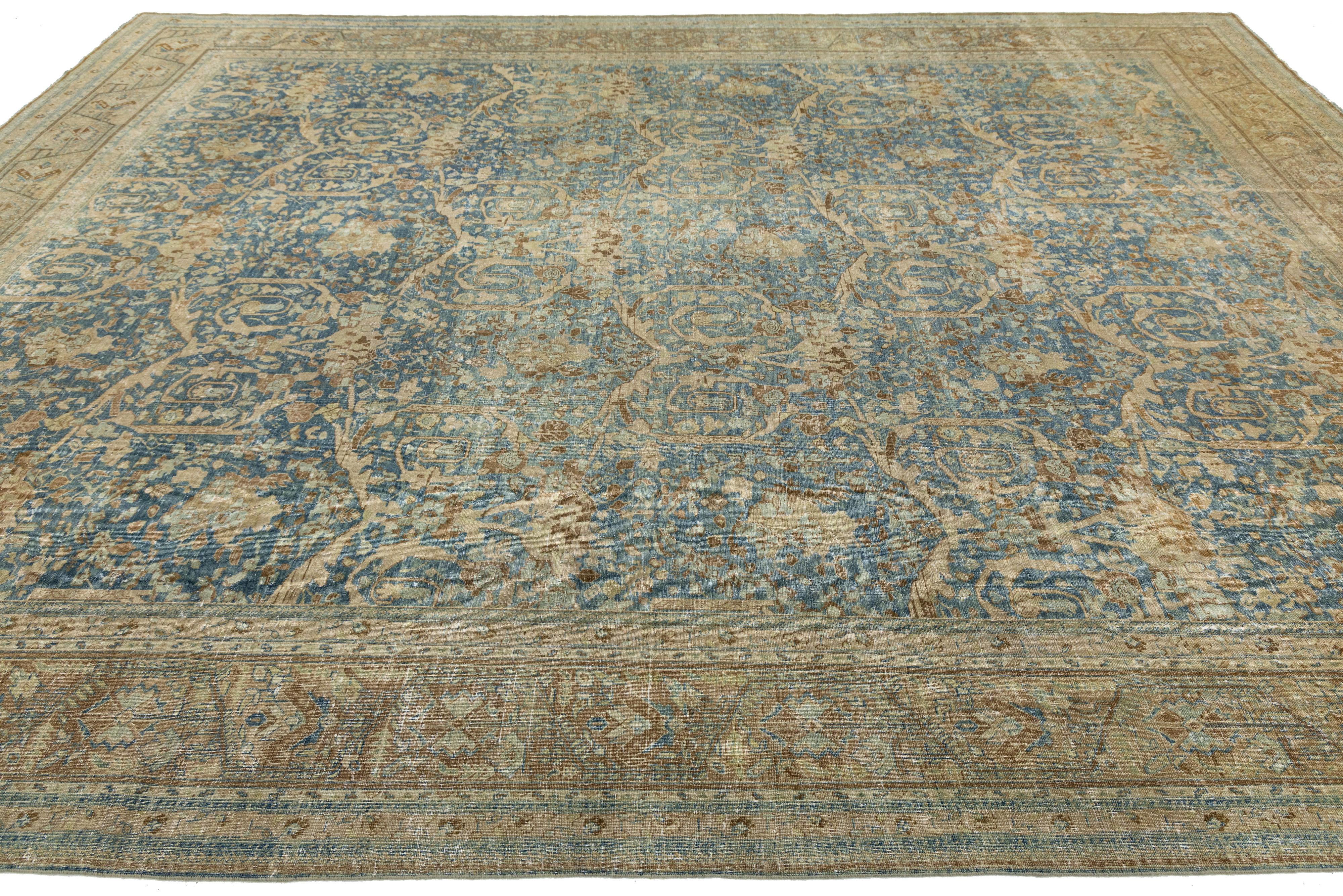 Floral gestaltete handgefertigte Mahal Wollteppich In Blau aus den 1900er Jahren im Angebot 3