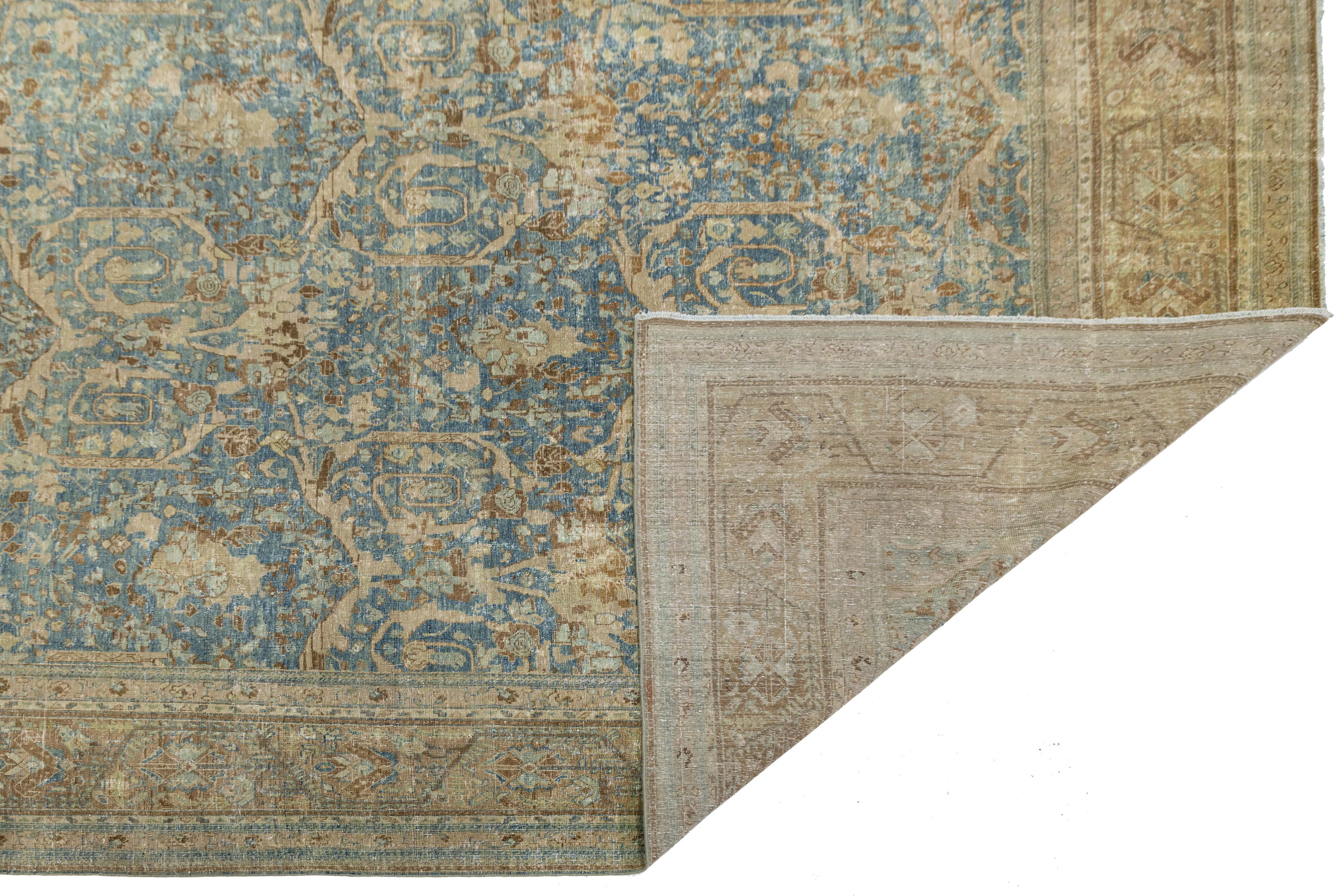 Floral gestaltete handgefertigte Mahal Wollteppich In Blau aus den 1900er Jahren (Islamisch) im Angebot