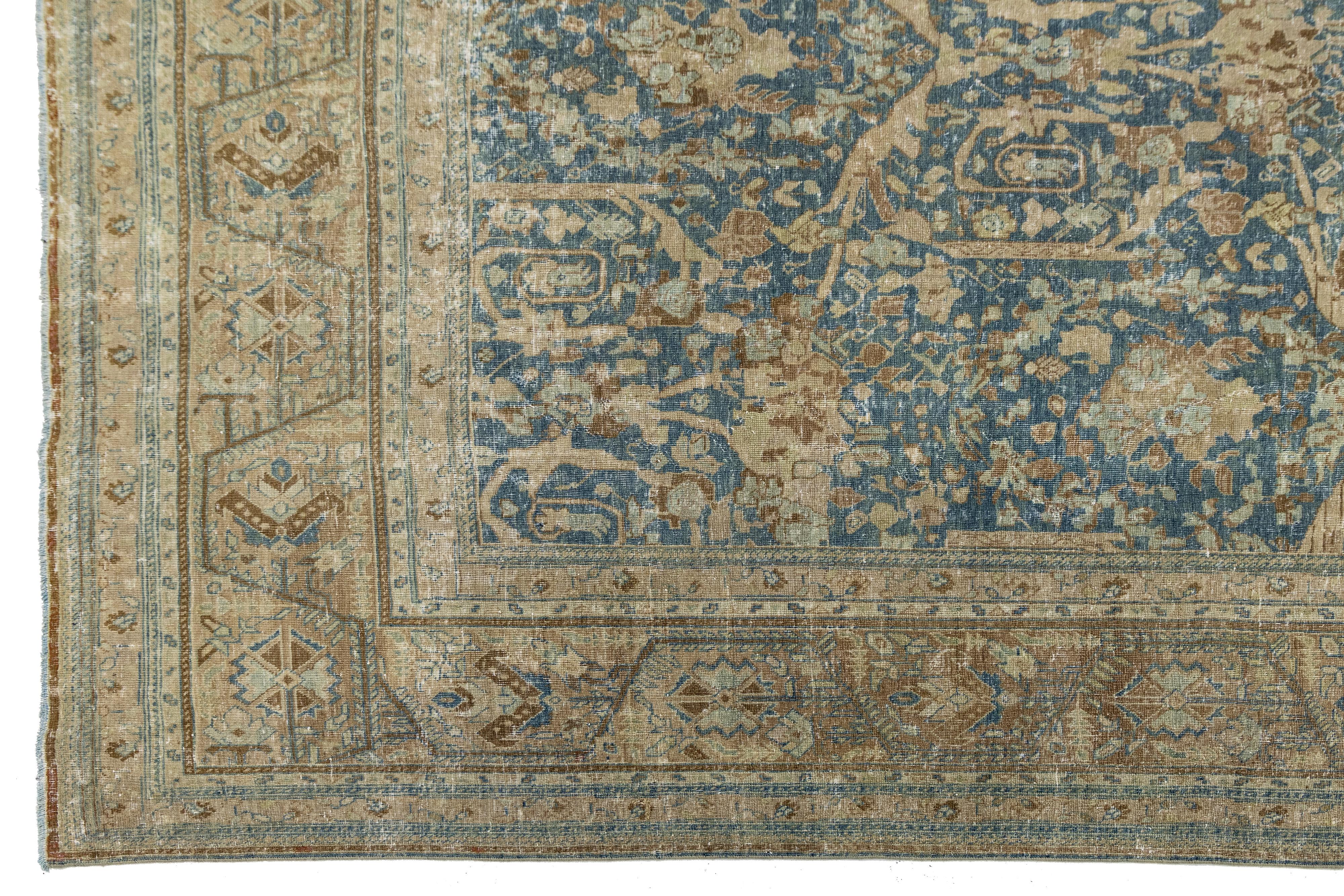 Floral gestaltete handgefertigte Mahal Wollteppich In Blau aus den 1900er Jahren im Zustand „Hervorragend“ im Angebot in Norwalk, CT