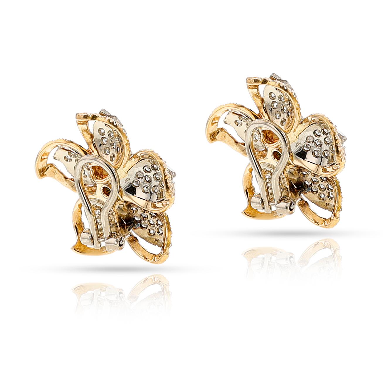Women's or Men's Floral Diamond and Emerald Earring, Ring, Pendant Set, 18k For Sale