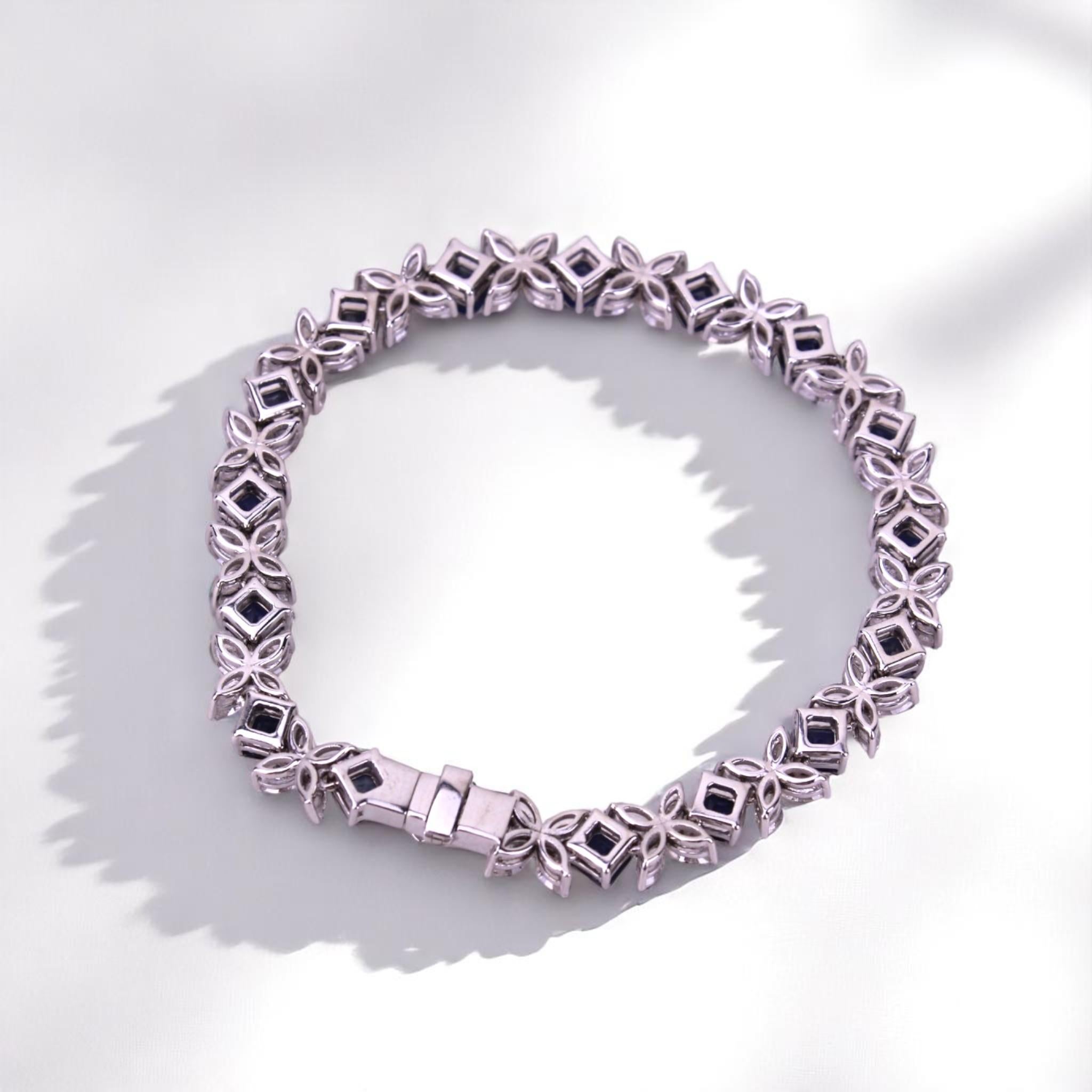 Tennisarmband mit floralem Diamant und blauem Saphir aus 14k massivem Gold (zertifiziert) im Angebot 3