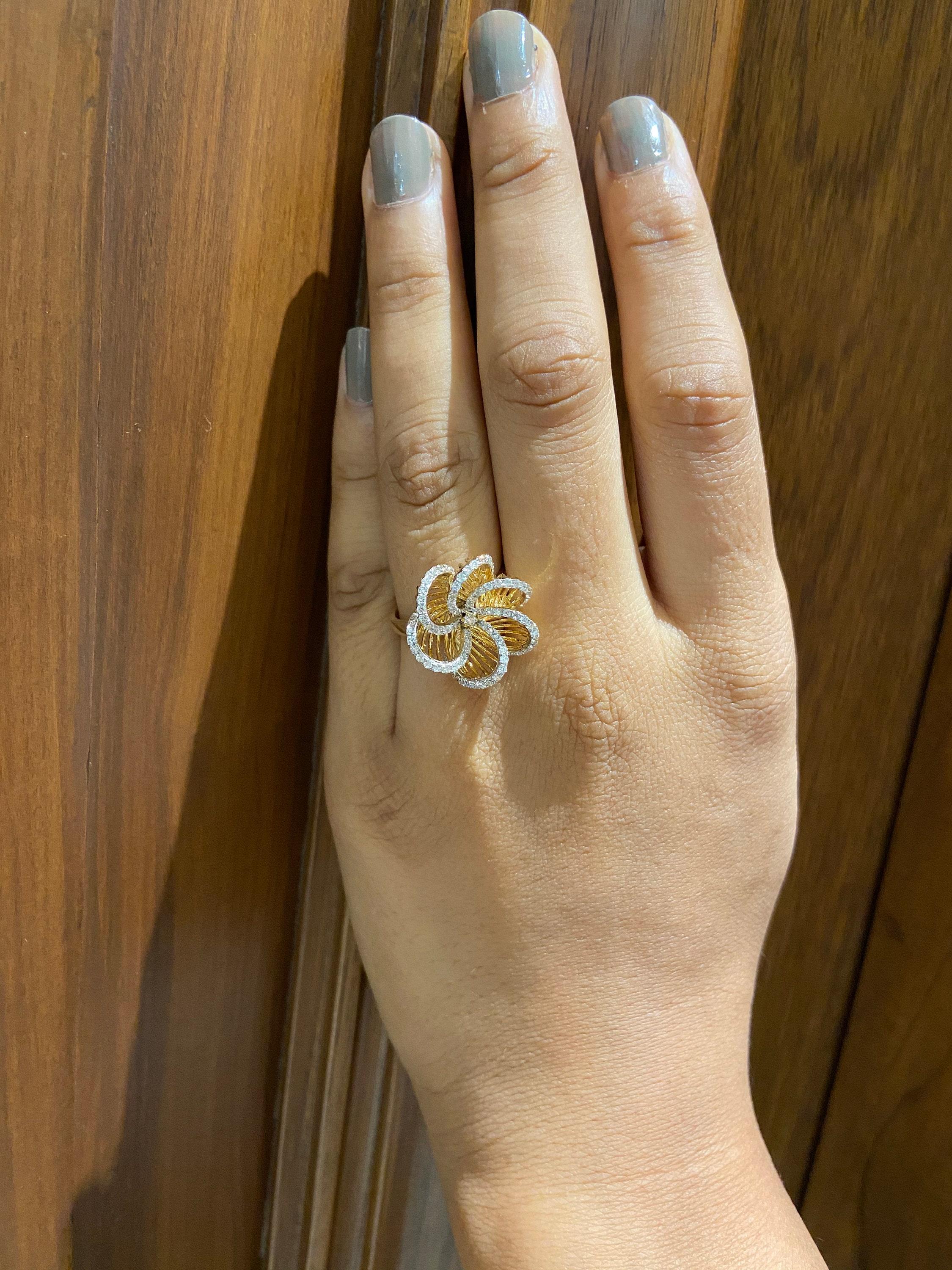 Art Nouveau Floral Diamond Cocktail Ring in 14k Solid Gold (Certified) For Sale