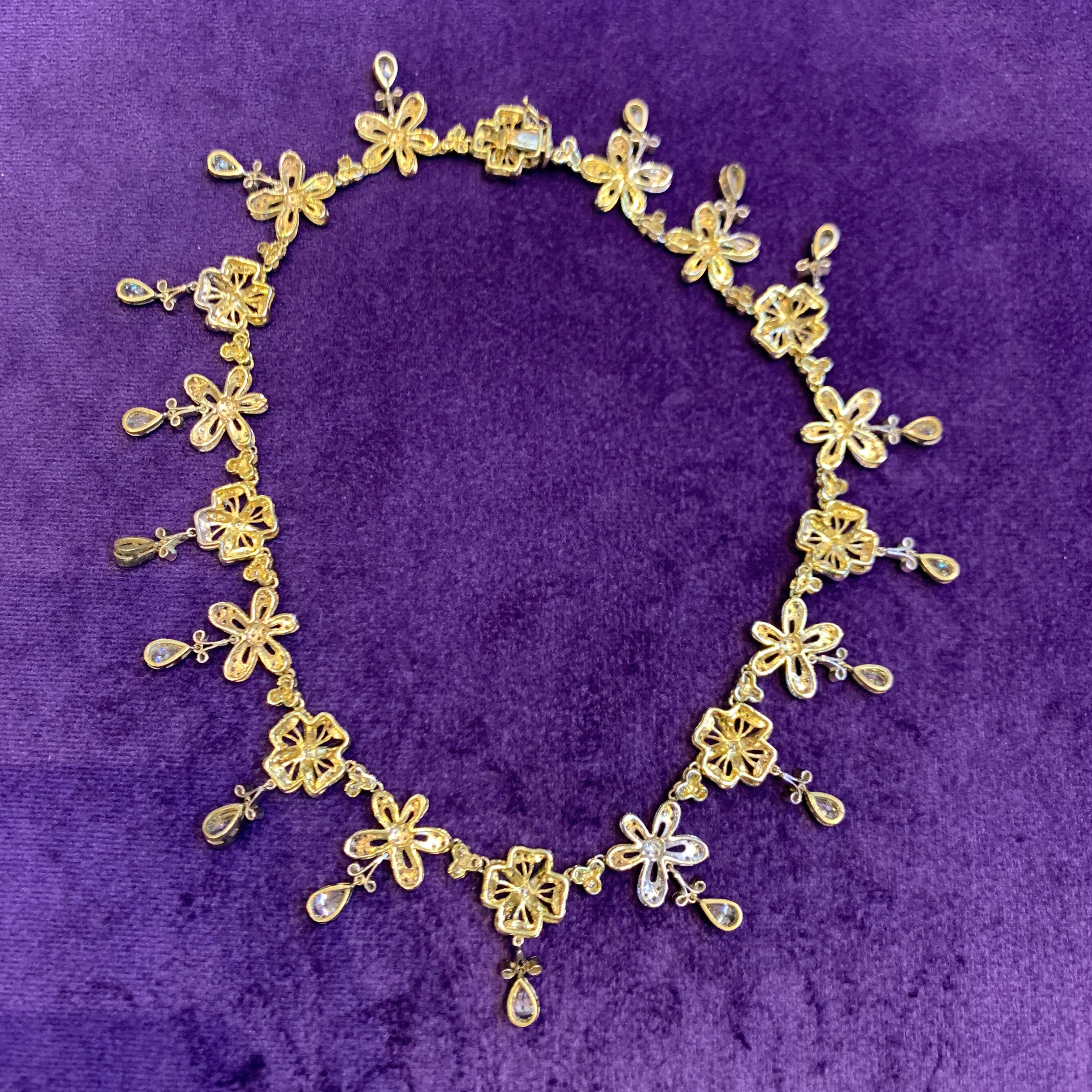 Floral Diamond Necklace For Sale 5