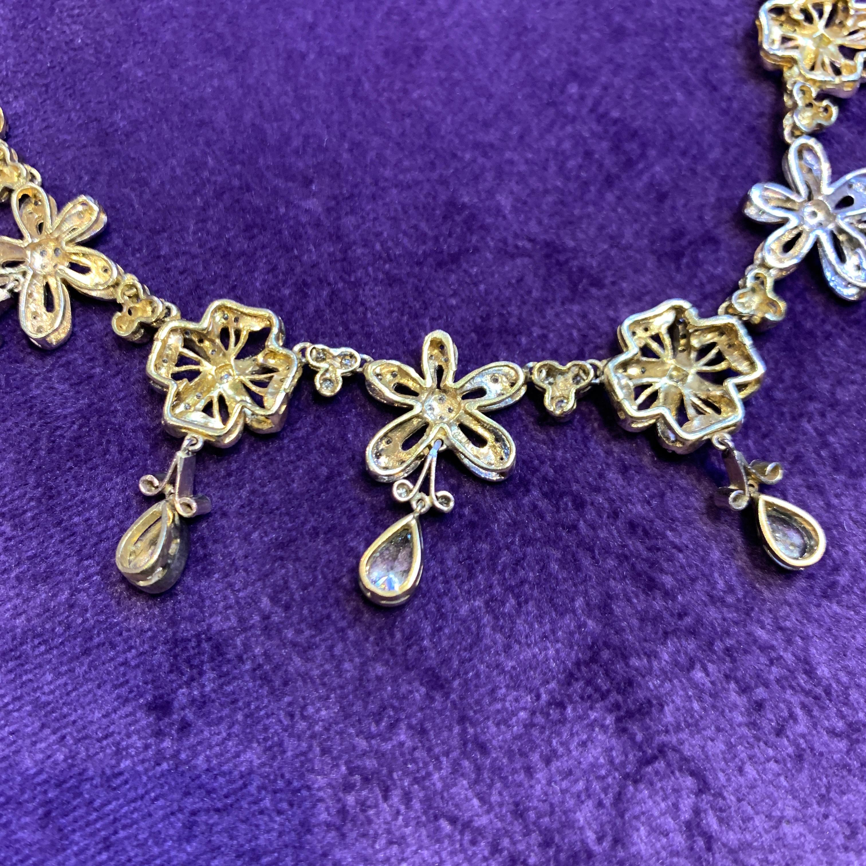 Floral Diamond Necklace For Sale 6