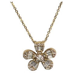 Floral diamond pendant 14KT gold 0.81ct