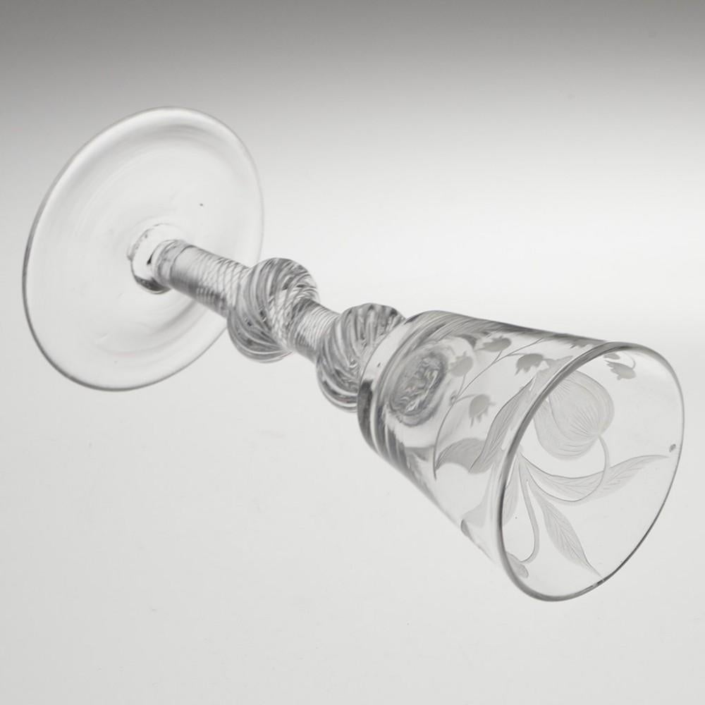 Air Twist Weinglas mit gravierter Eimerschale um 1750 (Britisch) im Angebot