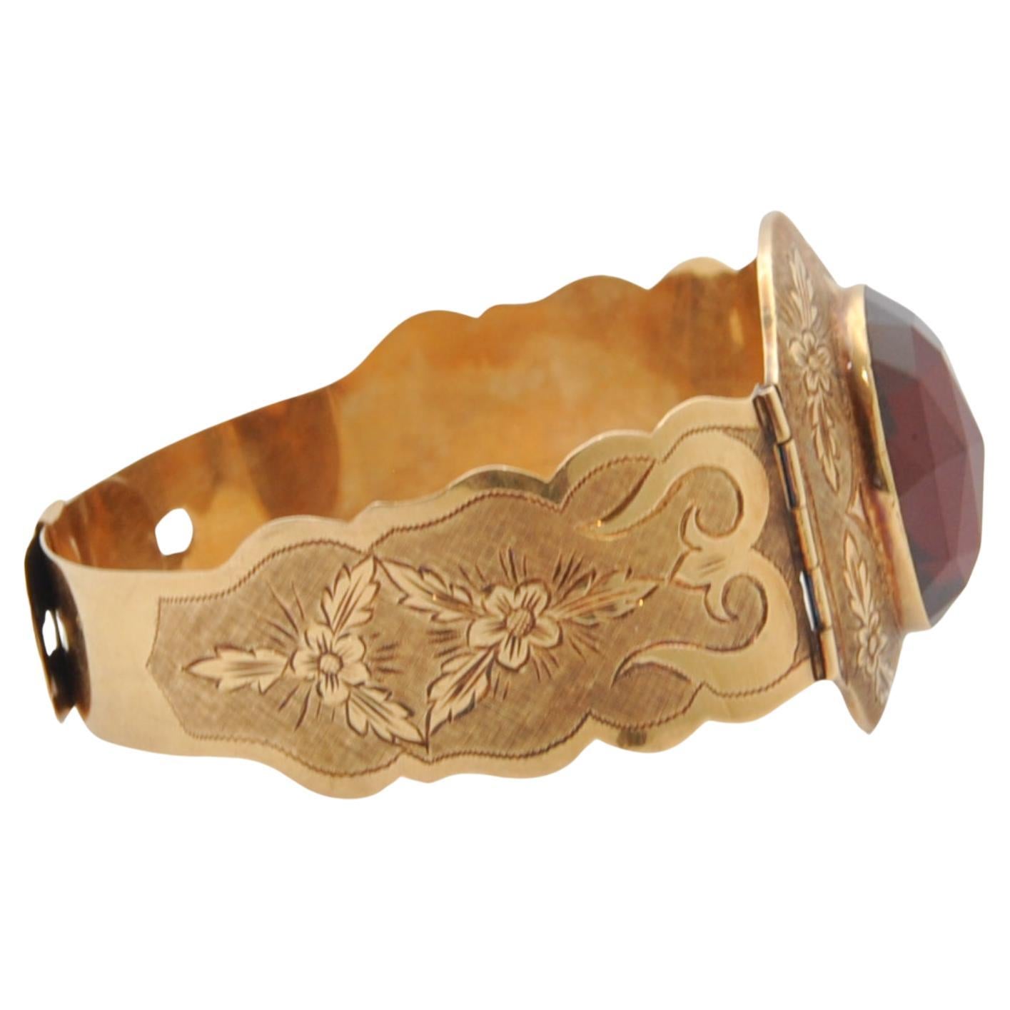 Women's Floral Engraved Gold and Garnet Antique Bracelet For Sale