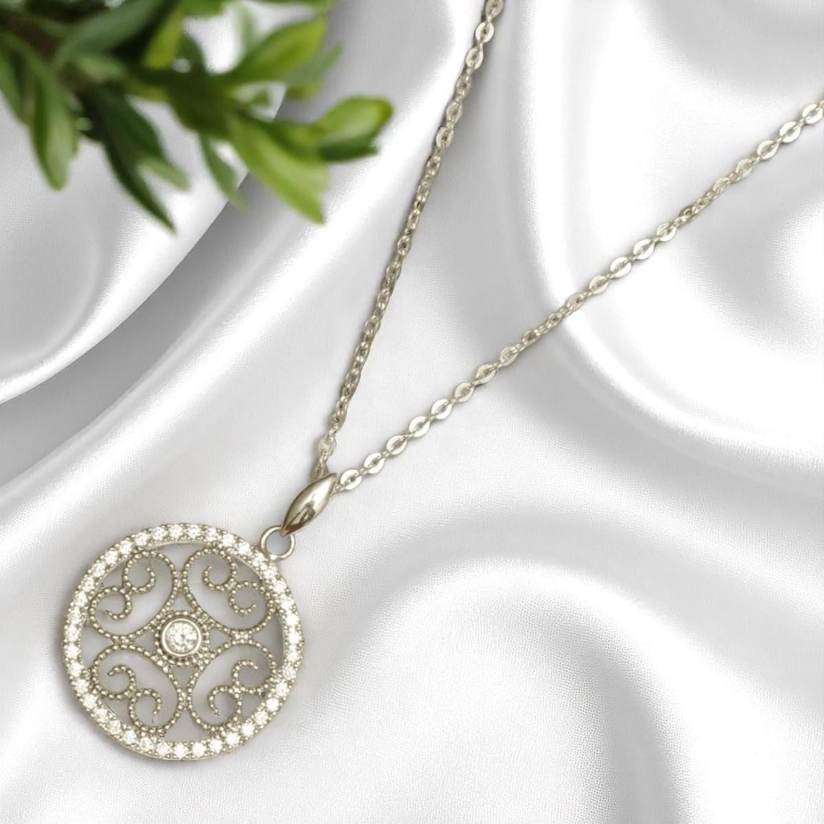 Collar Colgante de Diamantes Filigrana Floral en Oro Macizo de 14k (Certificado) Art Decó en venta