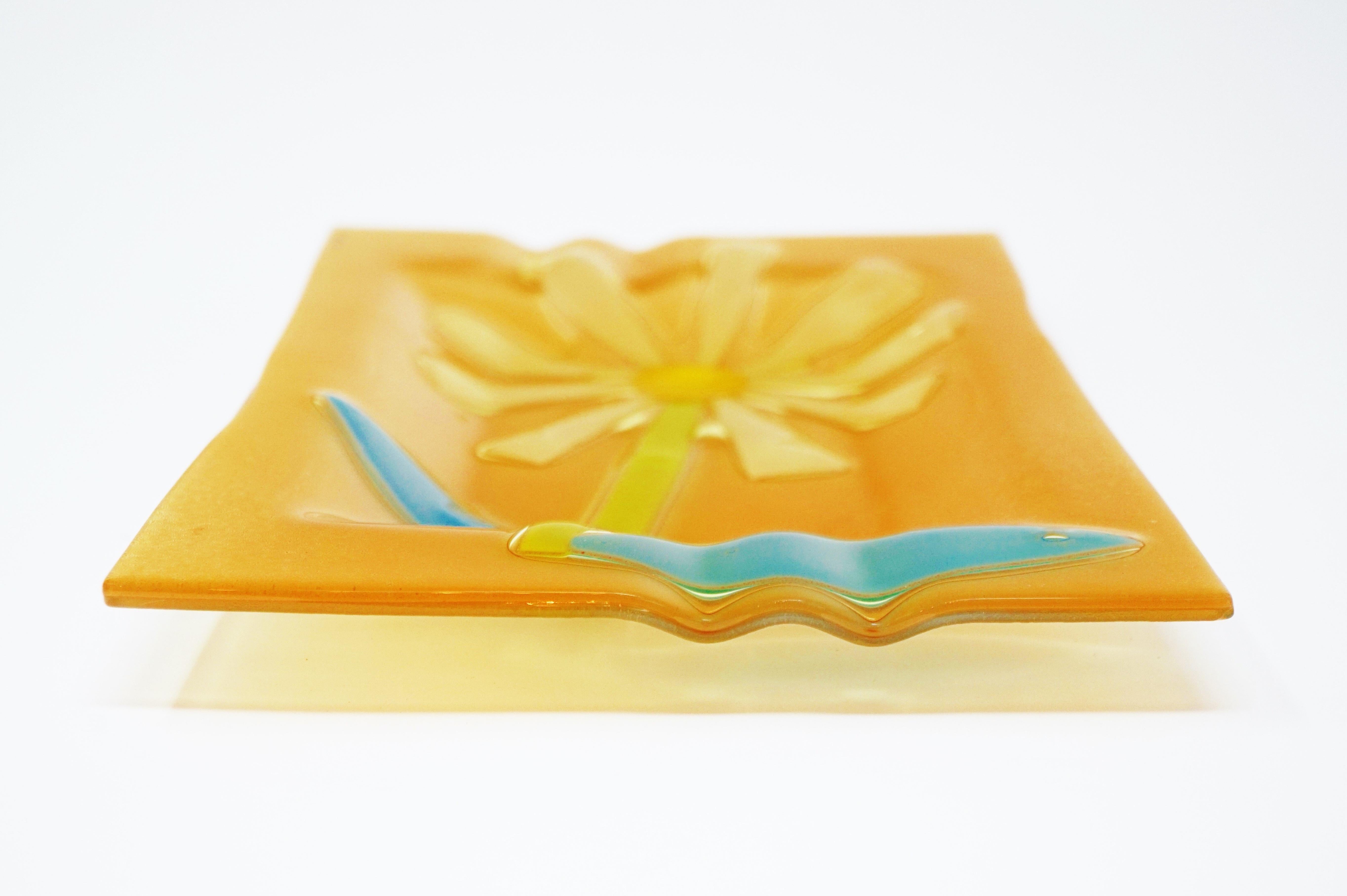 Floral Fused Art Glass Ashtray by Higgins, Signed, circa 1950s 3