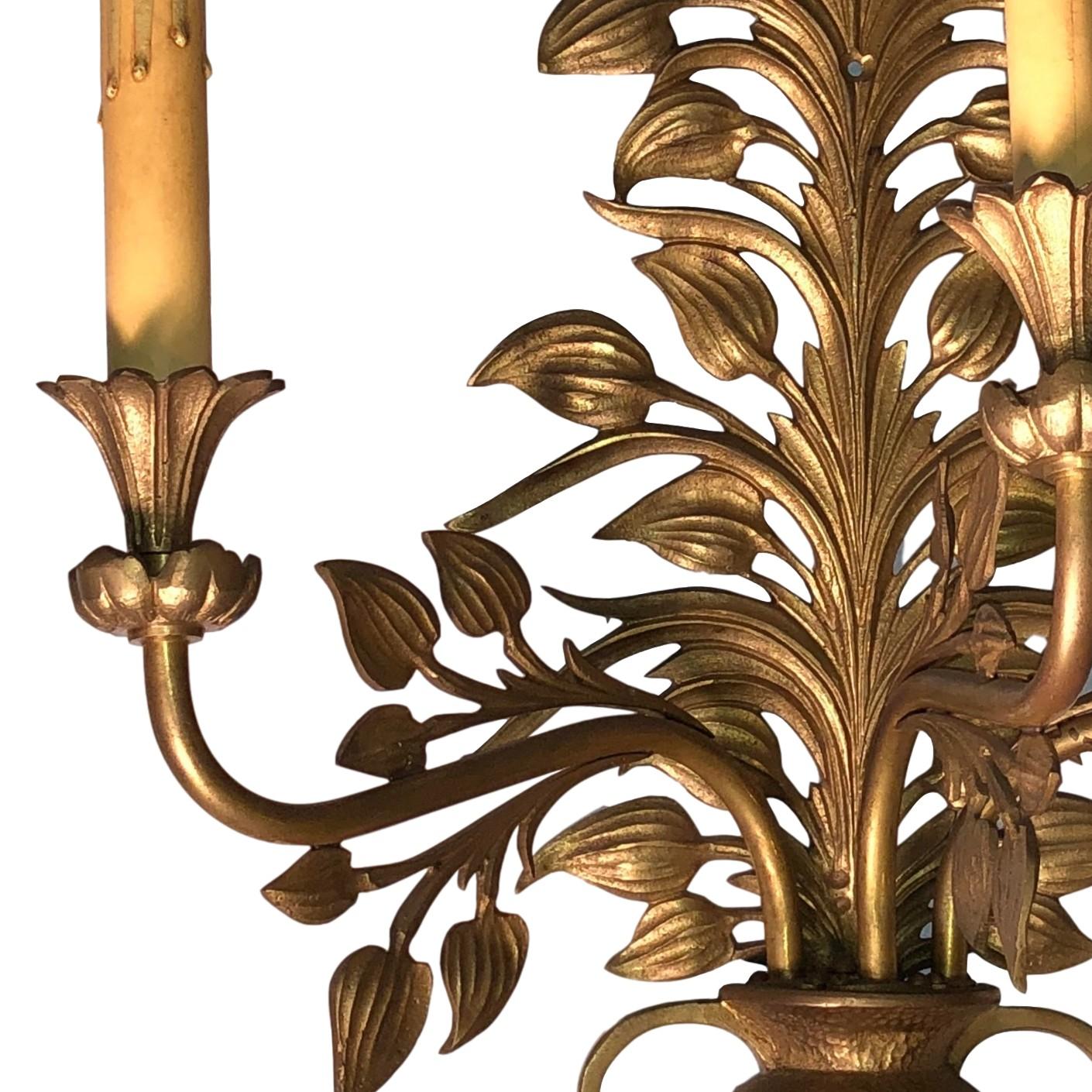 Floral Gilt Bronze Sconces In Good Condition For Sale In New York, NY