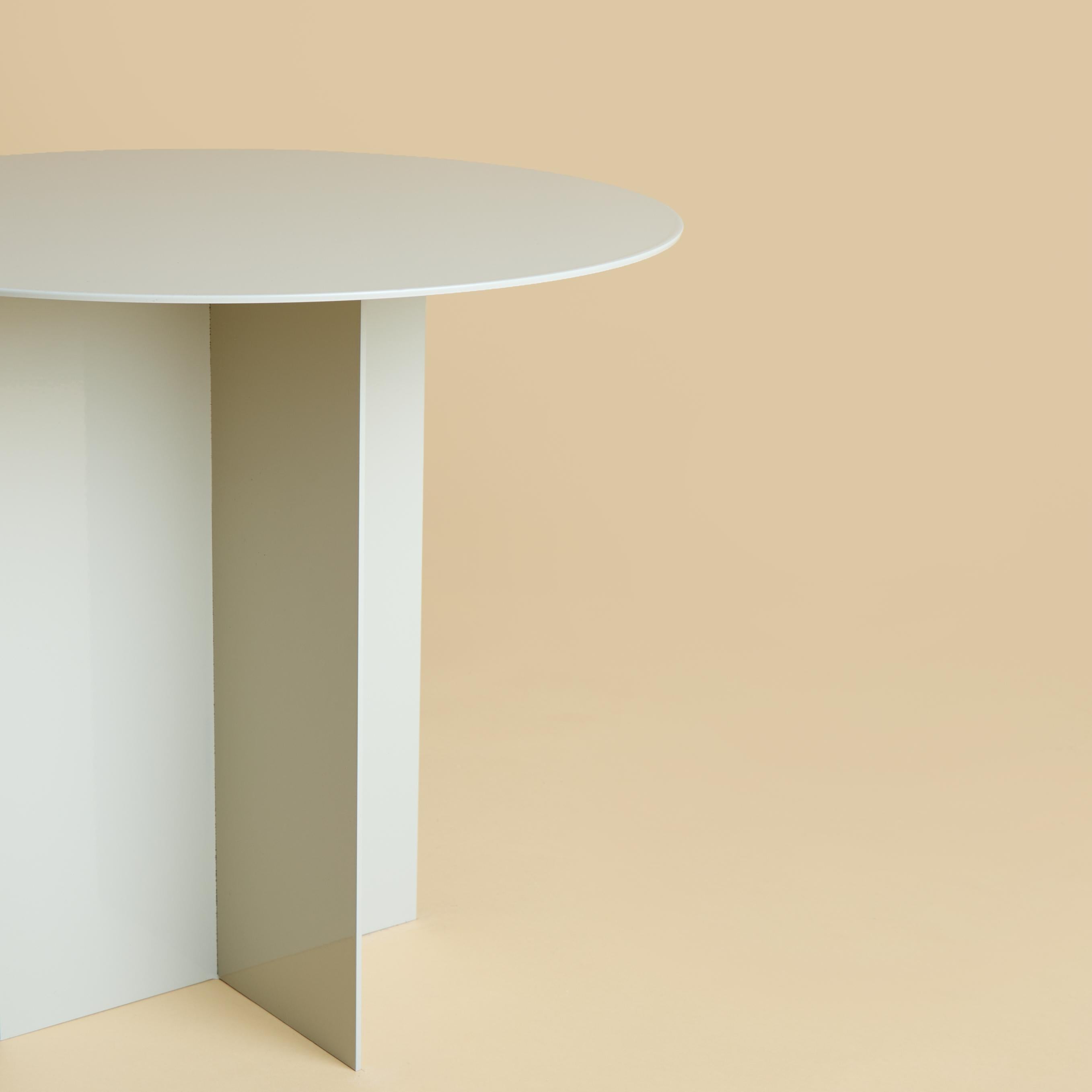 Postmoderne Table d'appoint Floral Grey Wake de Lebanto en vente