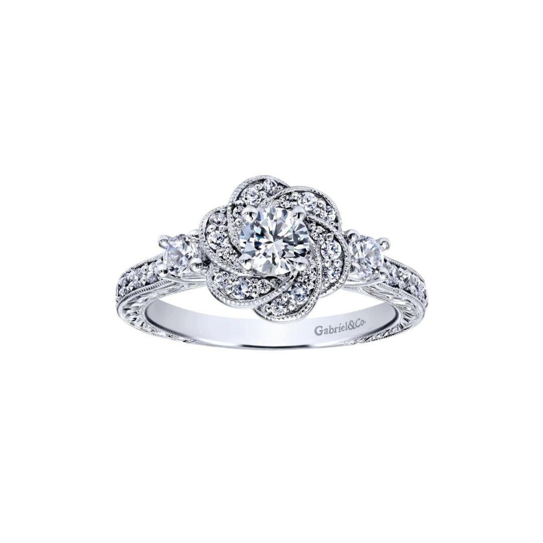   Floral Halo Diamond Engagement Ring In New Condition For Sale In Stamford, CT