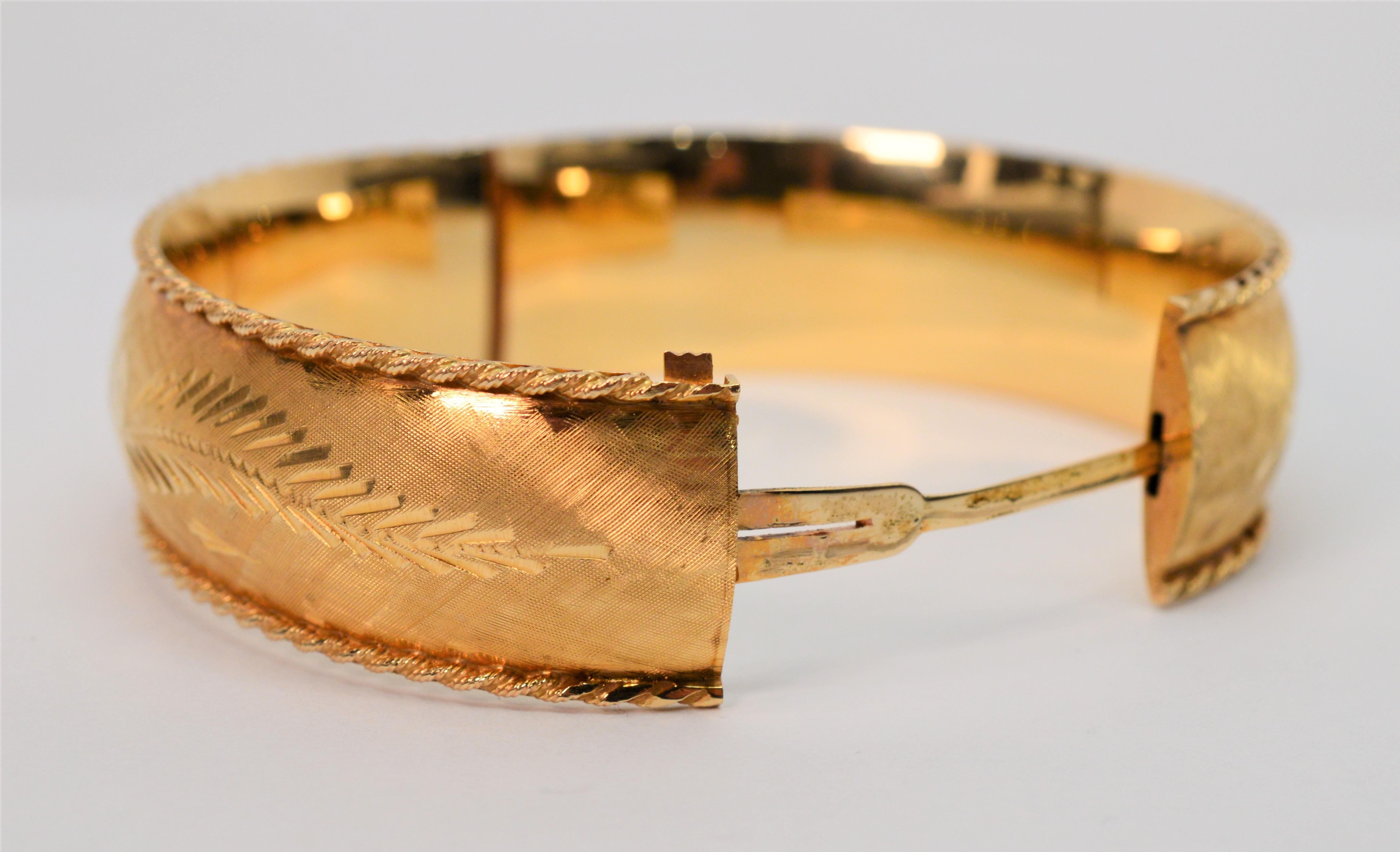 14kt gold bangle bracelet