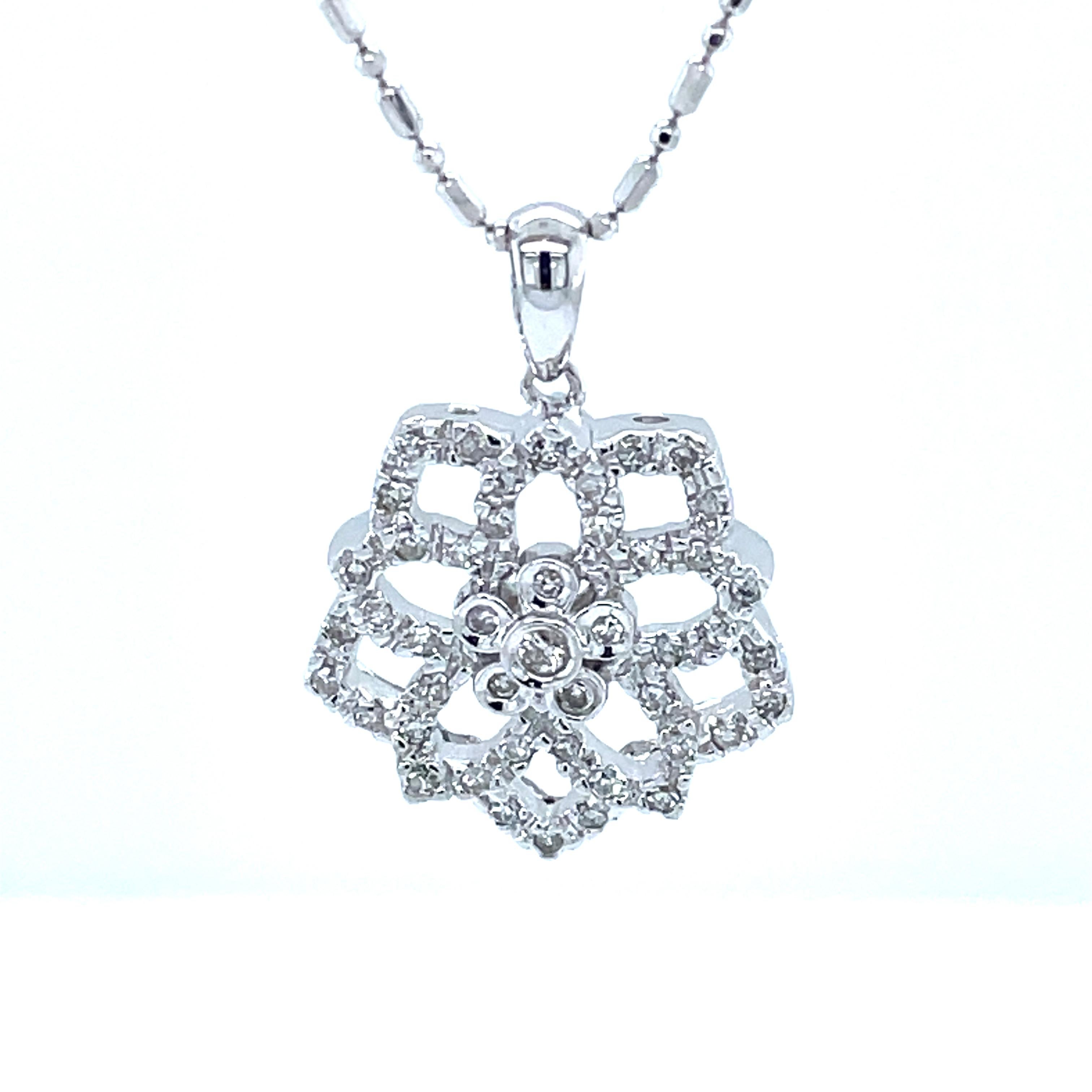 Floral Inspired 14 Karat White Gold Diamond Pendant Necklace In New Condition For Sale In Mount Kisco, NY