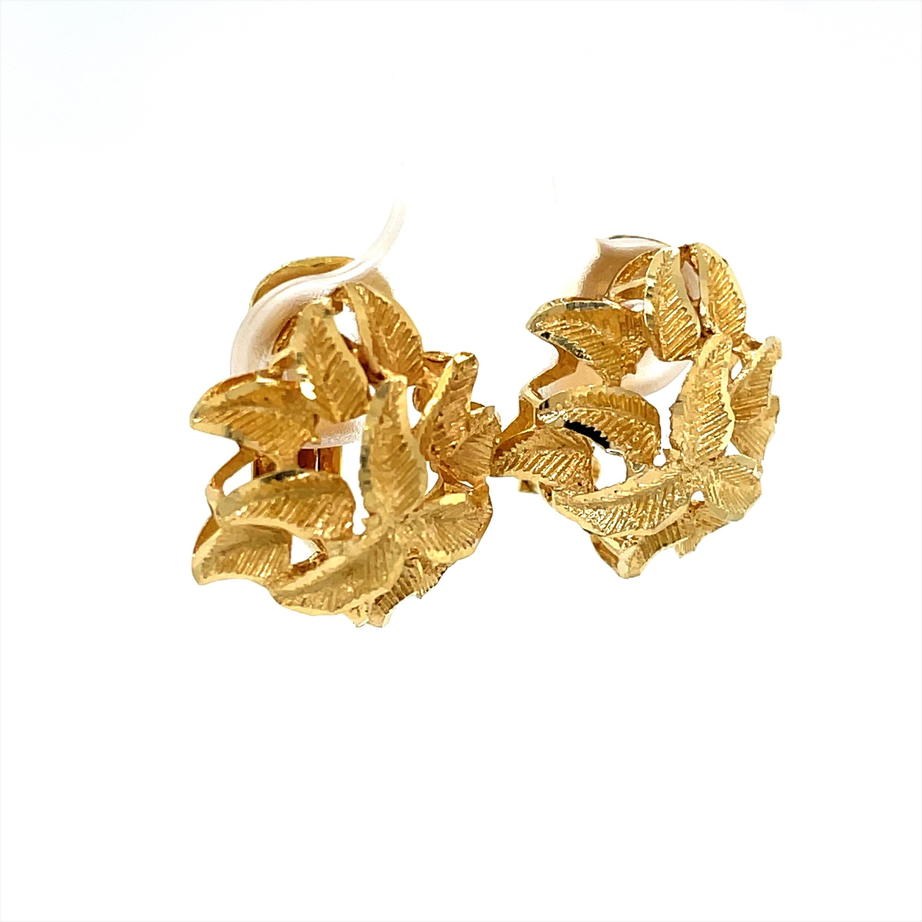 Contemporary Floral Inspired Frosted Gold Stud Earrings For Sale