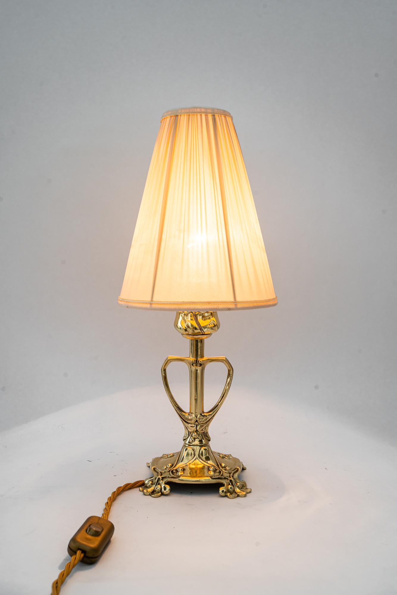 Floral Jugendstil table lamp with fabric shade vienna around 1908 en venta 2