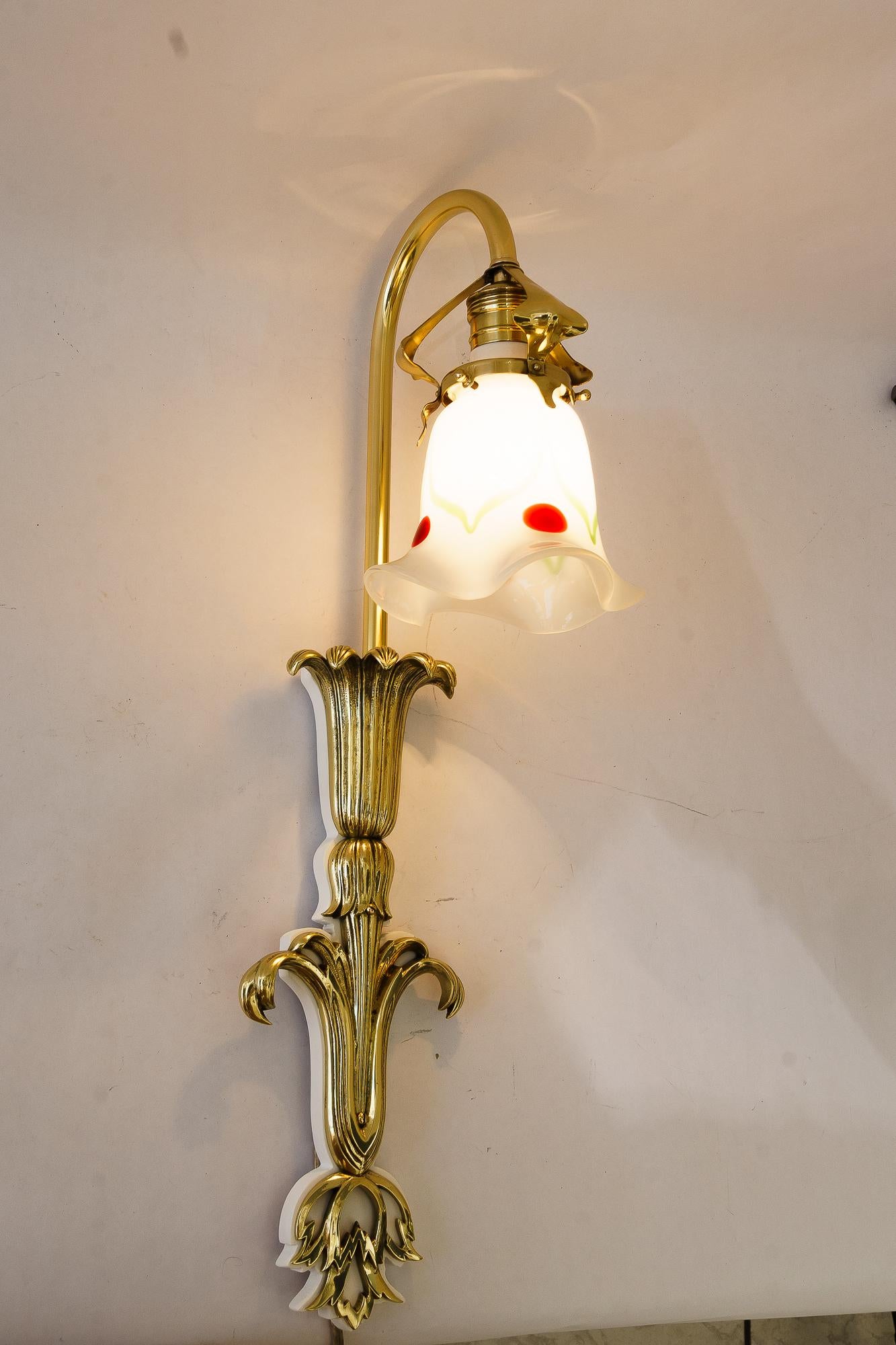 Aplique floral jugendstil  con pantalla original de cristal palme koenig redonda 1908 en Bueno estado para la venta en Wien, AT