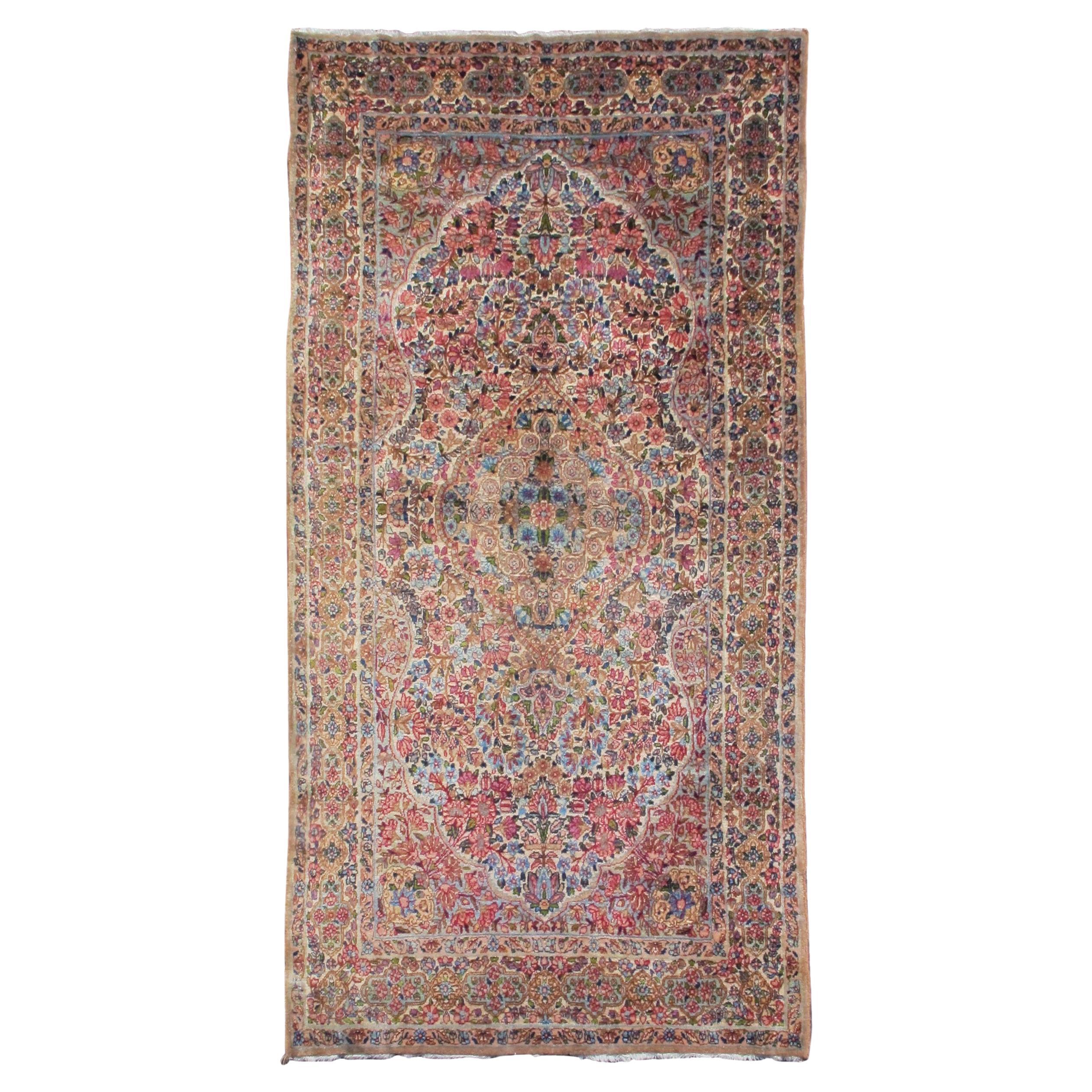 Floral Kirman Rug, Early 20th Century