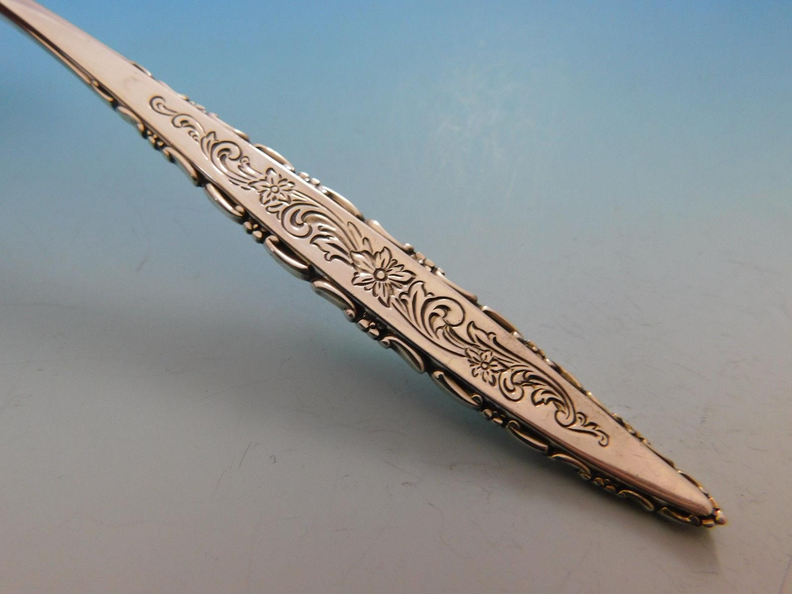 Ensemble de couverts en argent sterling pour 8 personnes 41 pièces Lace by Lunt à motifs floraux Excellent état - En vente à Big Bend, WI