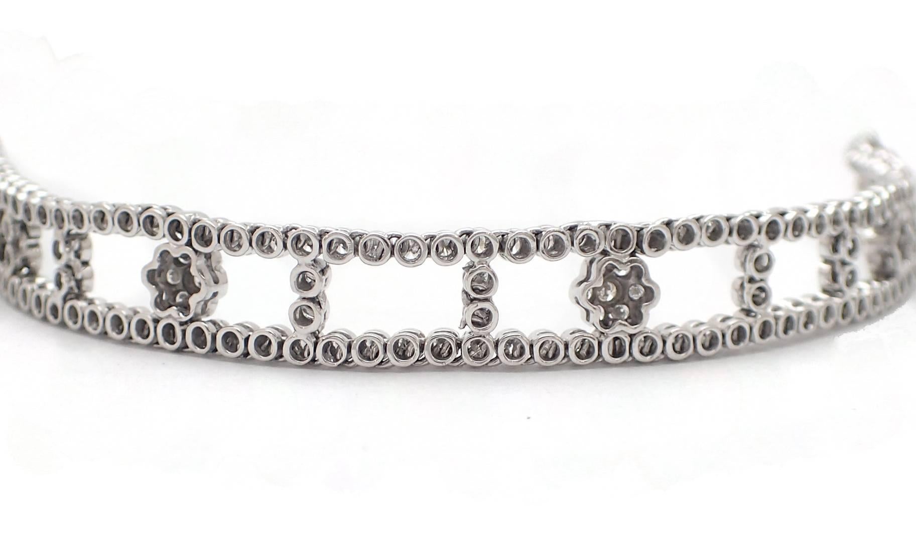 Contemporary Floral Ladder Diamond Bracelet in 18 Karat White Gold For Sale