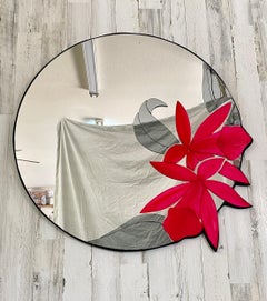 Espejo con capas florales de David Marshall