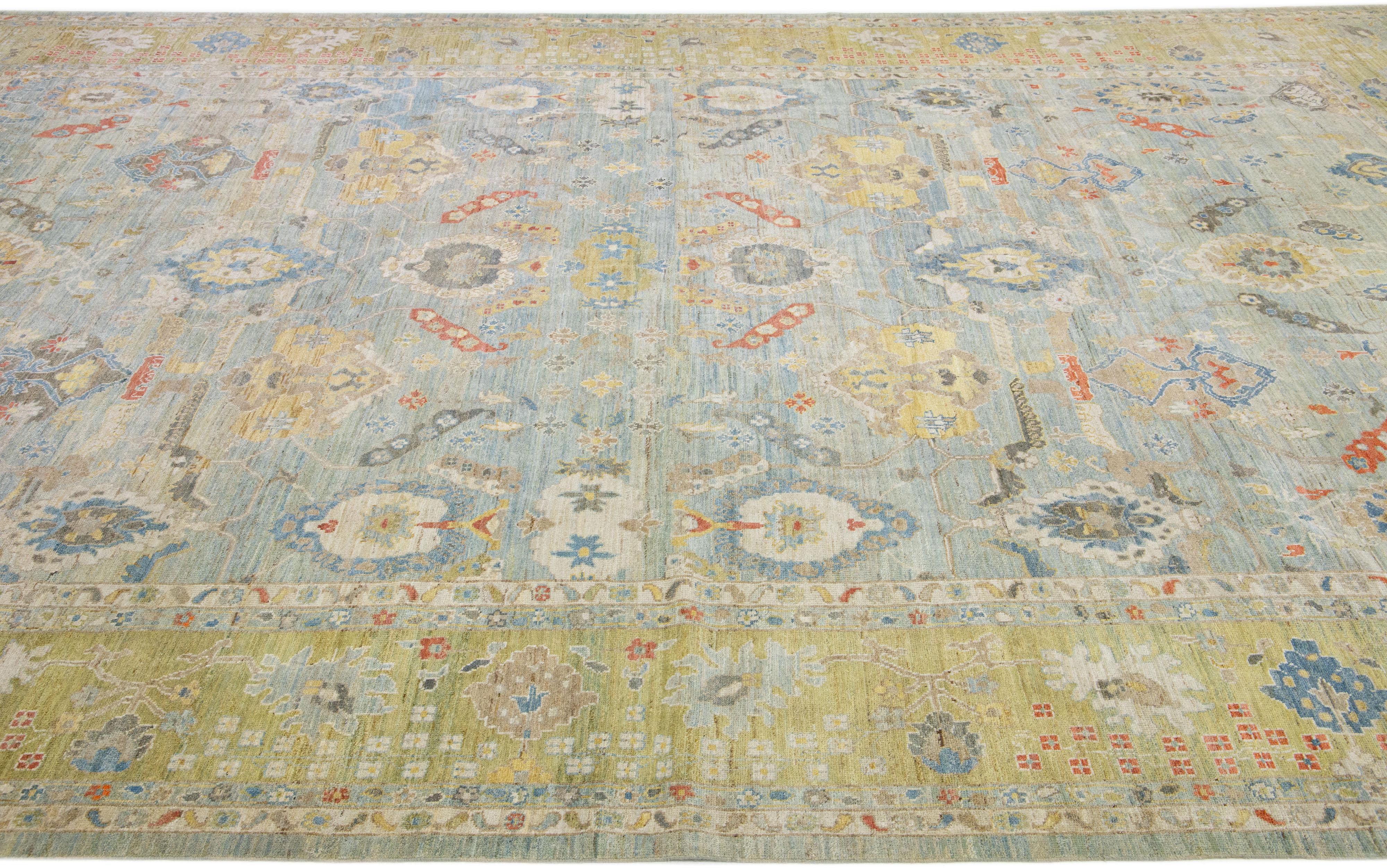 Floral Hellblau Modern Übergröße Sultanabad Wollteppich (Handgeknüpft) im Angebot