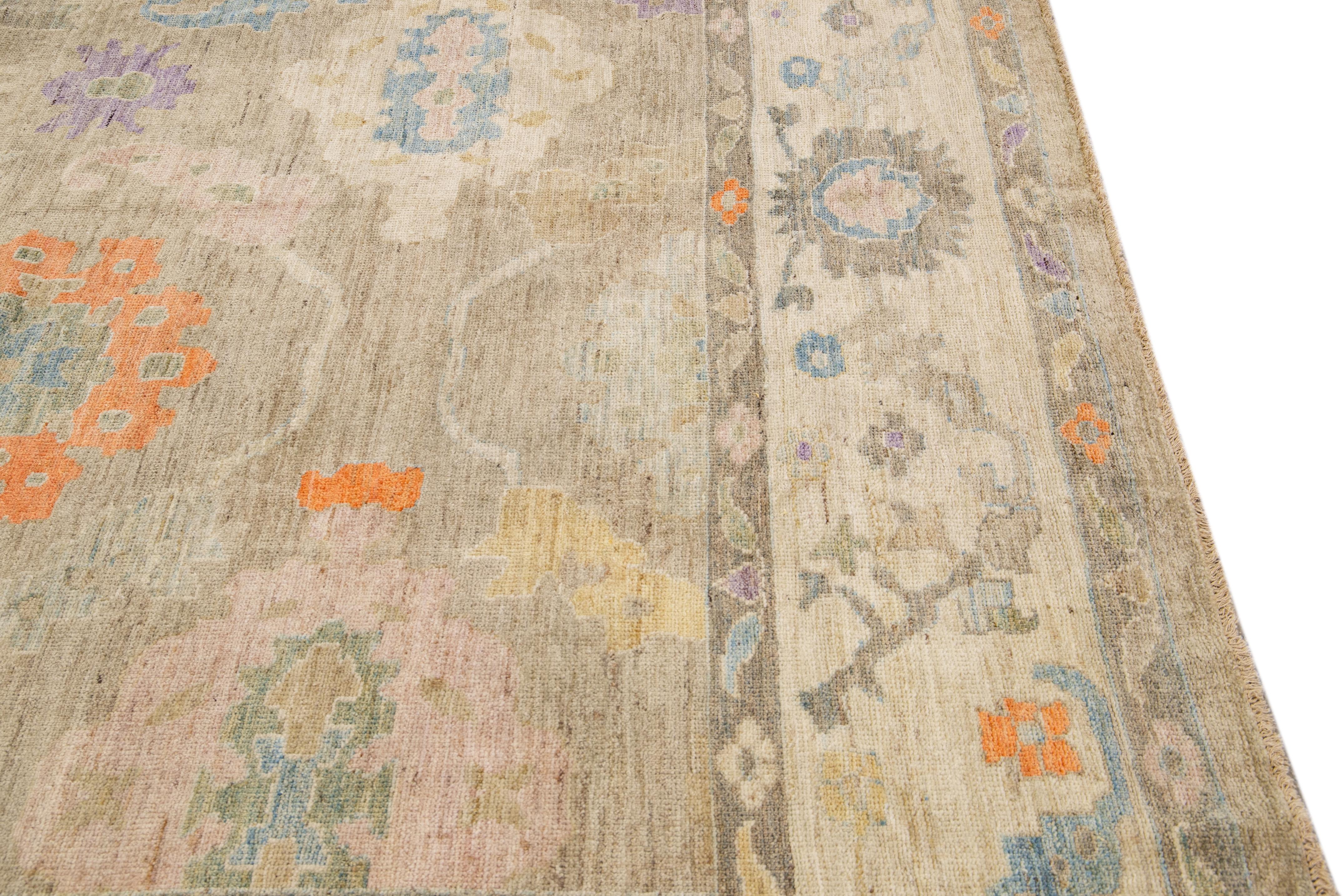 Floral Light Brown Modern Sultanabad Handmade Wool Rug  In New Condition For Sale In Norwalk, CT