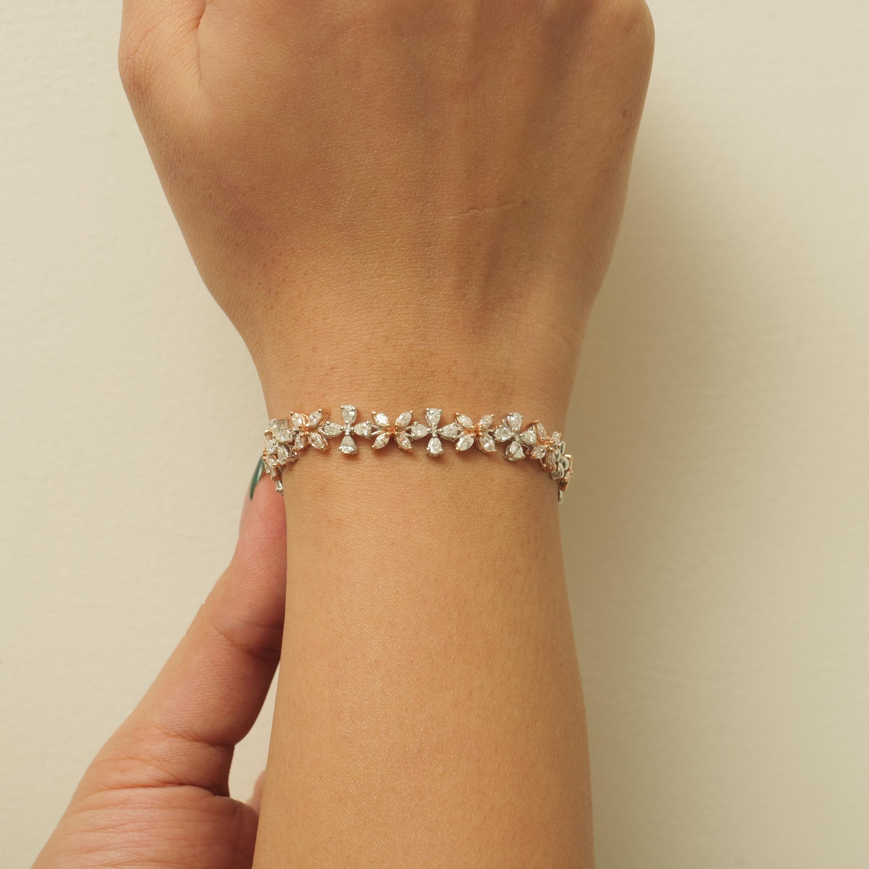 Florales A Link Diamant-Tennisarmband aus 14 Karat massivem Gold (zertifiziert) (Marquiseschliff) im Angebot