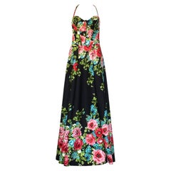 Langes florales Kleid mit Blumenmuster