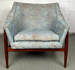 Vintage Floral Lounge Chair