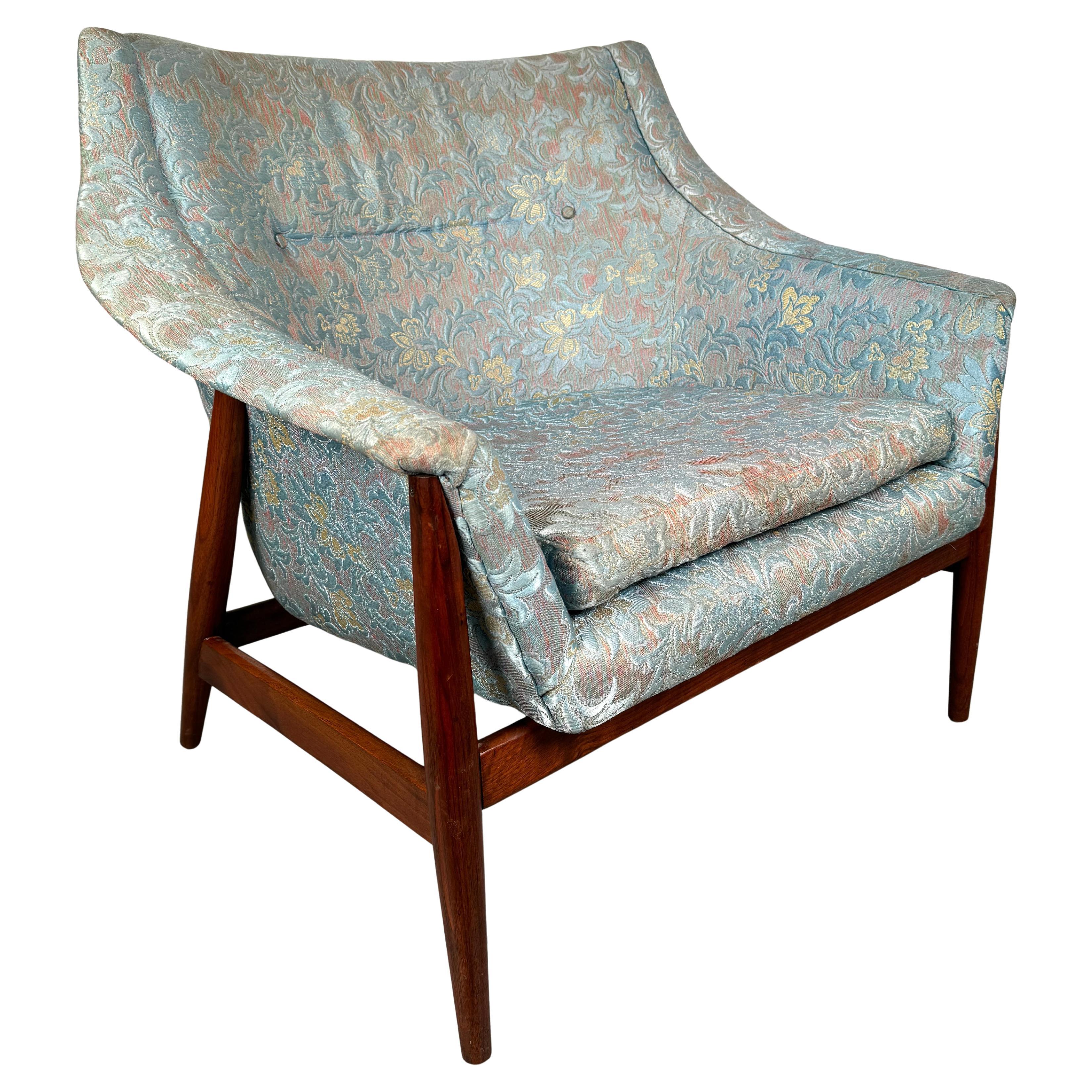 Vintage Floral Lounge Chair