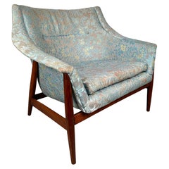 Sedia da salotto floreale vintage
