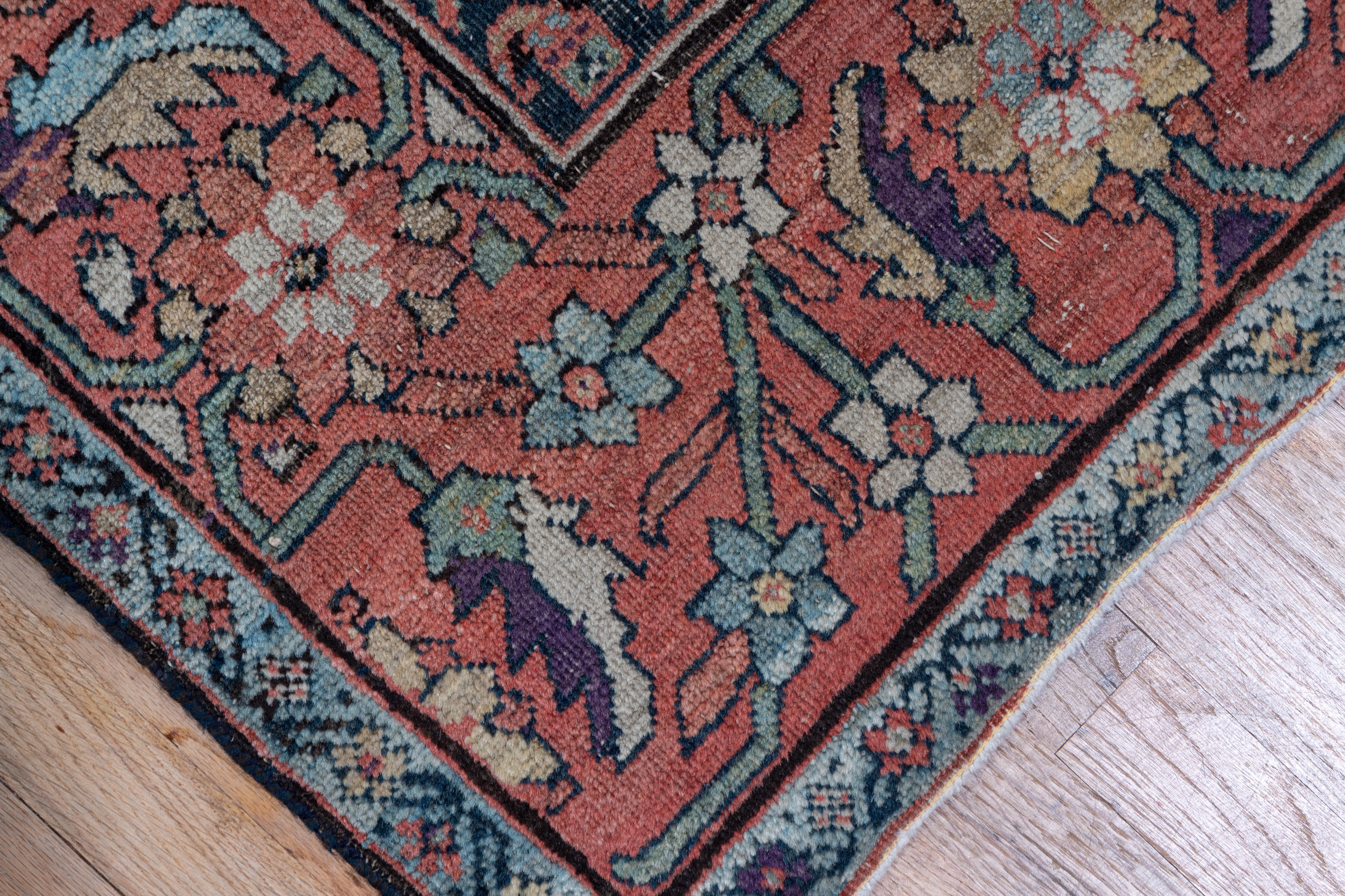 Floral Mahal Runner, Antique, circa 1910s In Good Condition For Sale In New York, NY