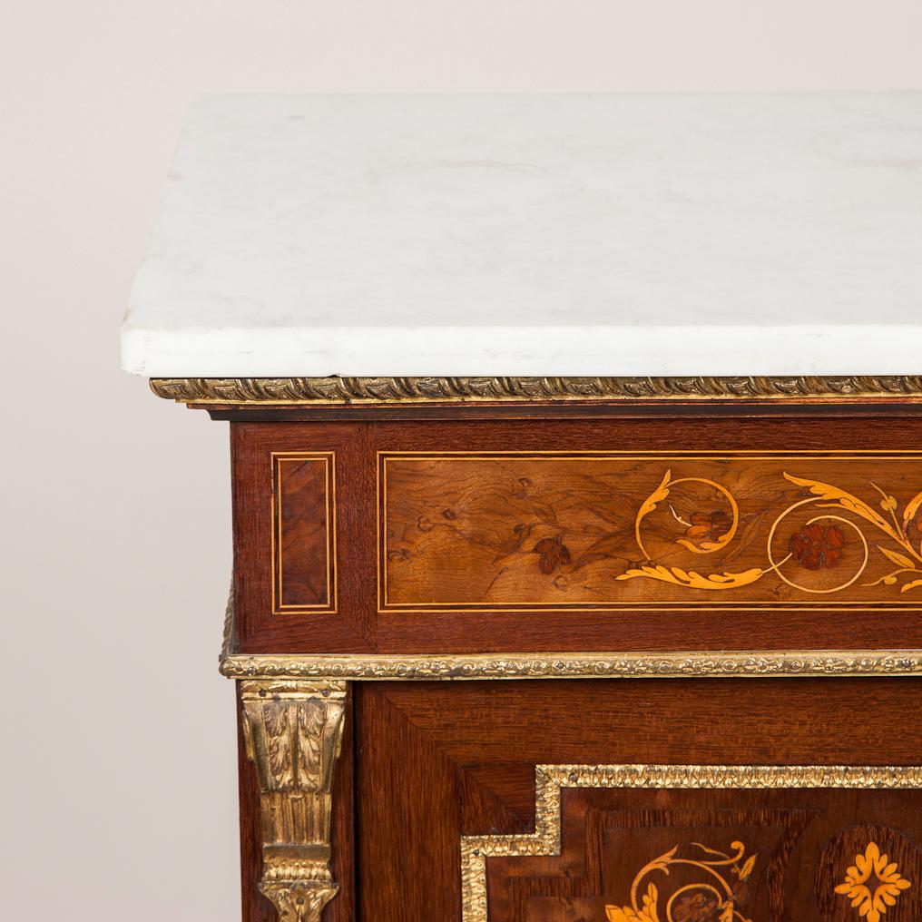 Floral Marquetry Two-Door Cabinet with Carrera Marble Top In Good Condition For Sale In London, GB