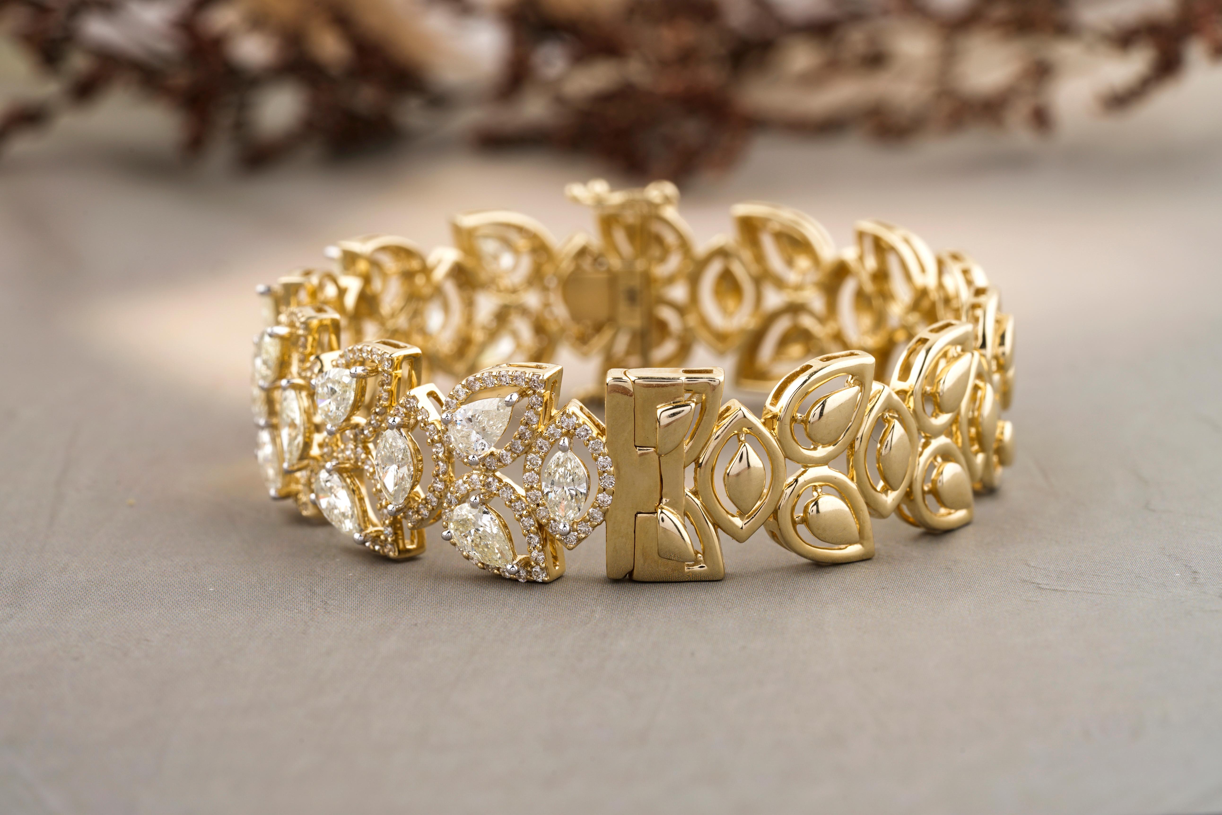 Marquise Cut  Floral Marquise & Pear Diamond Bracelet in 18k Solid Gold For Sale