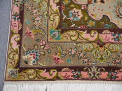 Djoharian Collection Medaillon Rug wool and silk creme green red pink 5 x 7 ft