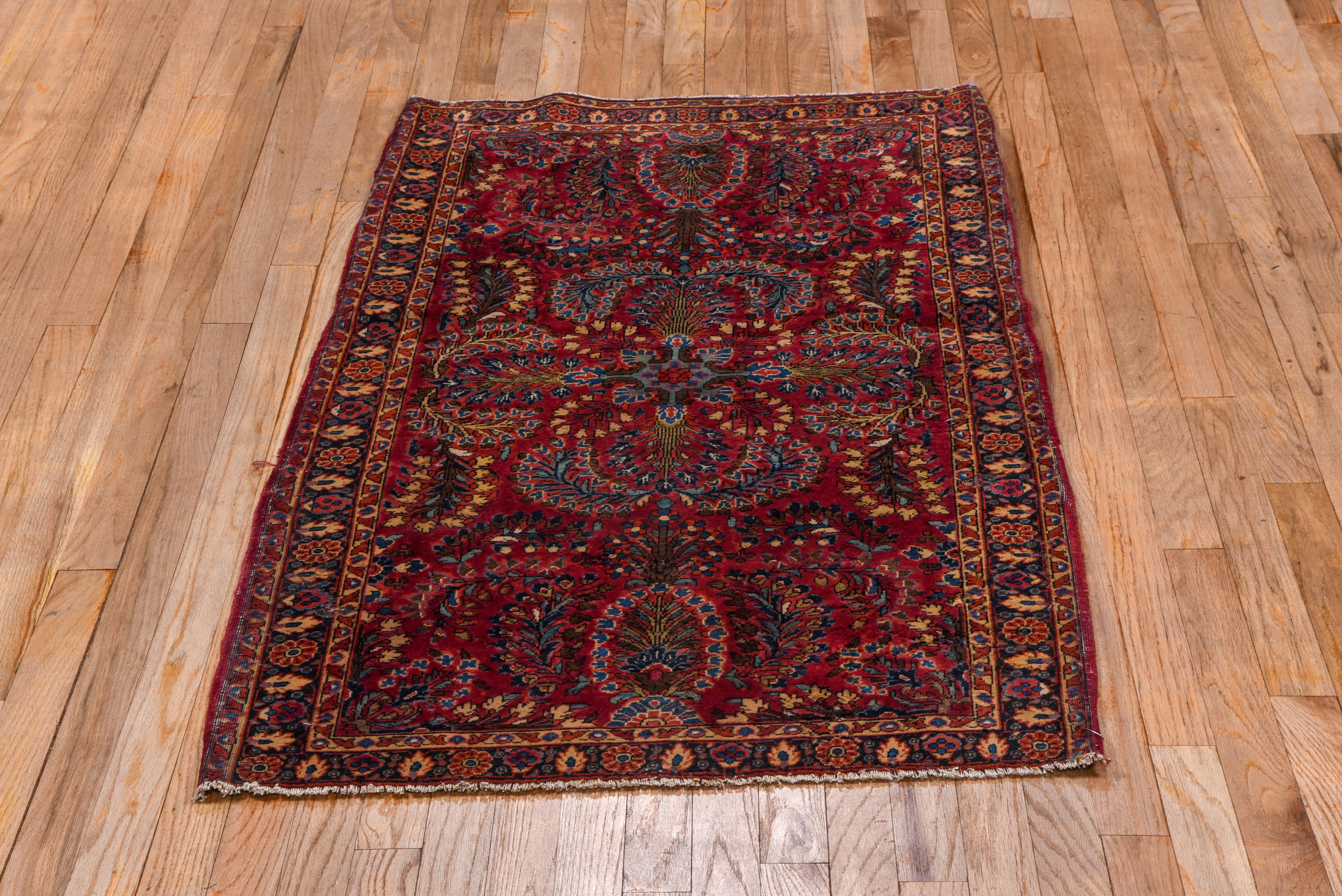Wool Floral Medallion Antique Sarouk Persian Rug Circa 1920 For Sale