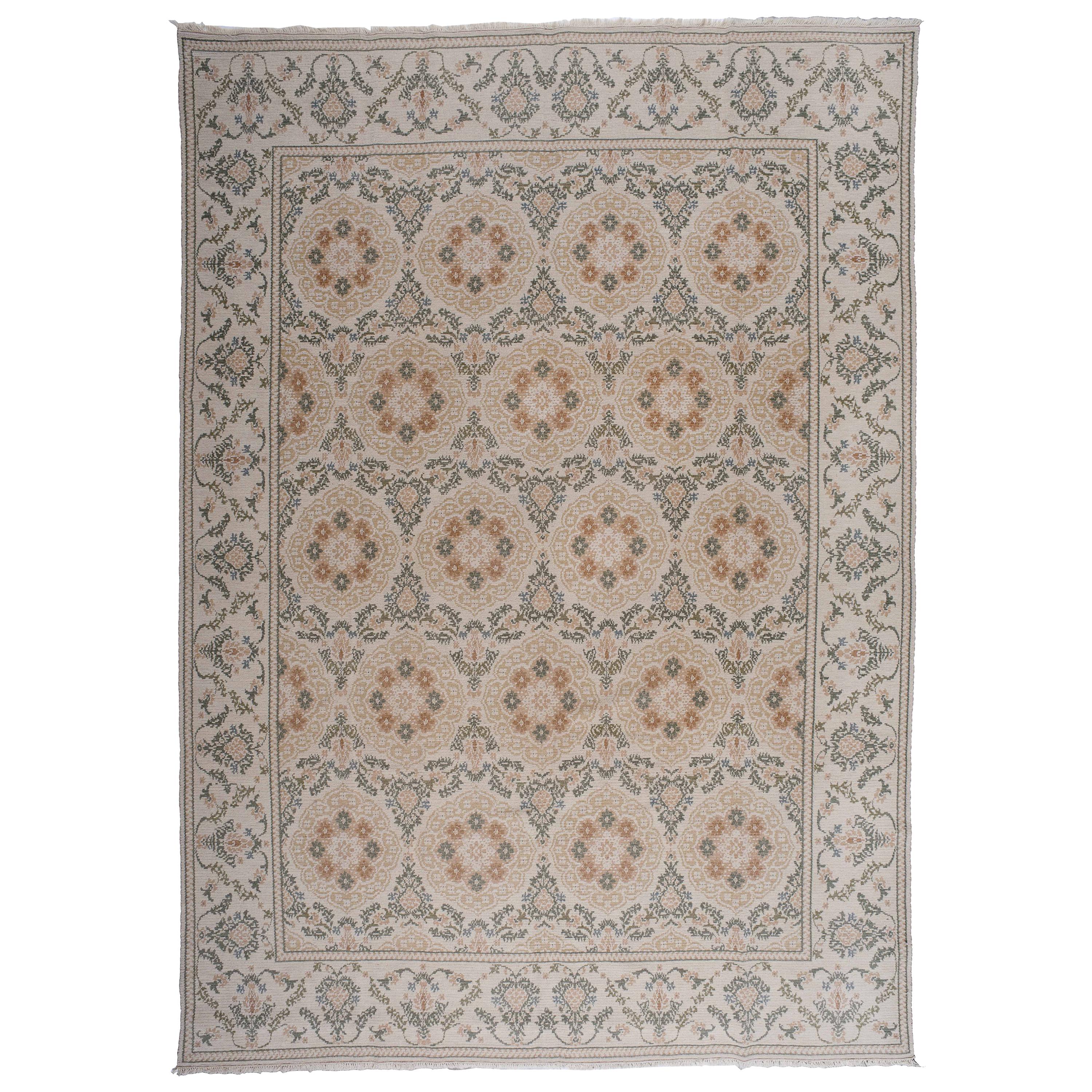 Tapis à médaillons floraux vert et marron