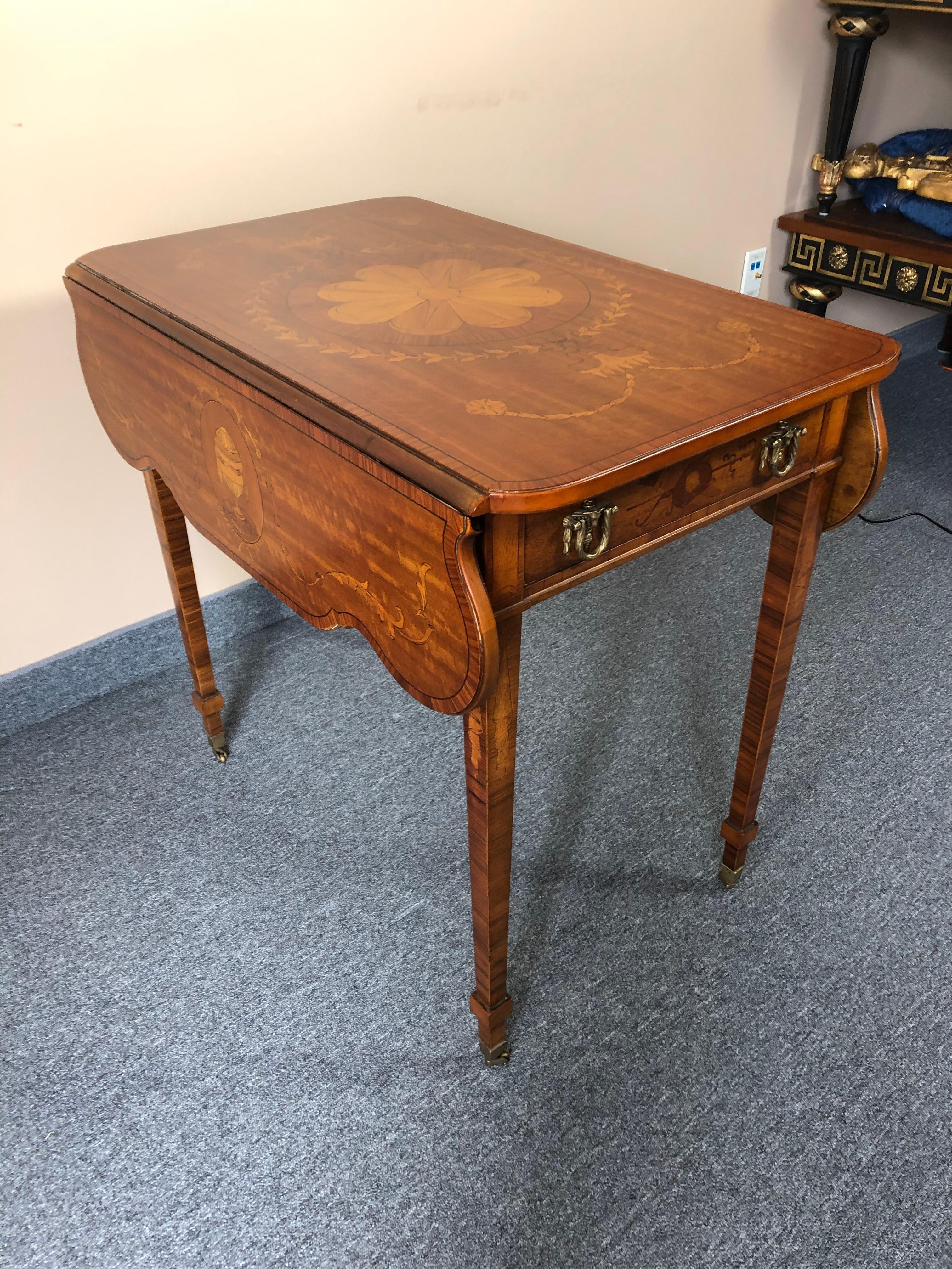 Late 20th Century Floral Mixed Wood Inlay Drop-leaf Pembroke Side Table For Sale