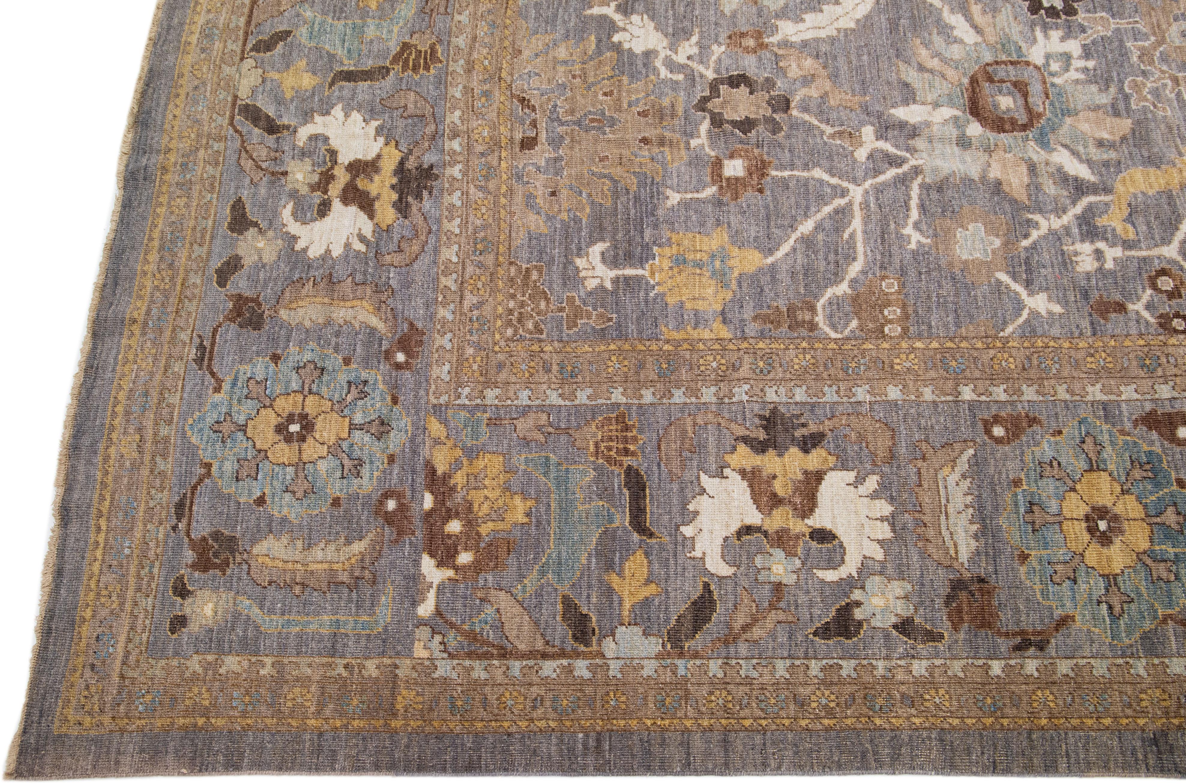 Handgefertigter moderner persischer Sultanabad-Wollteppich in Übergröße mit grauem Feld (Persisch) im Angebot