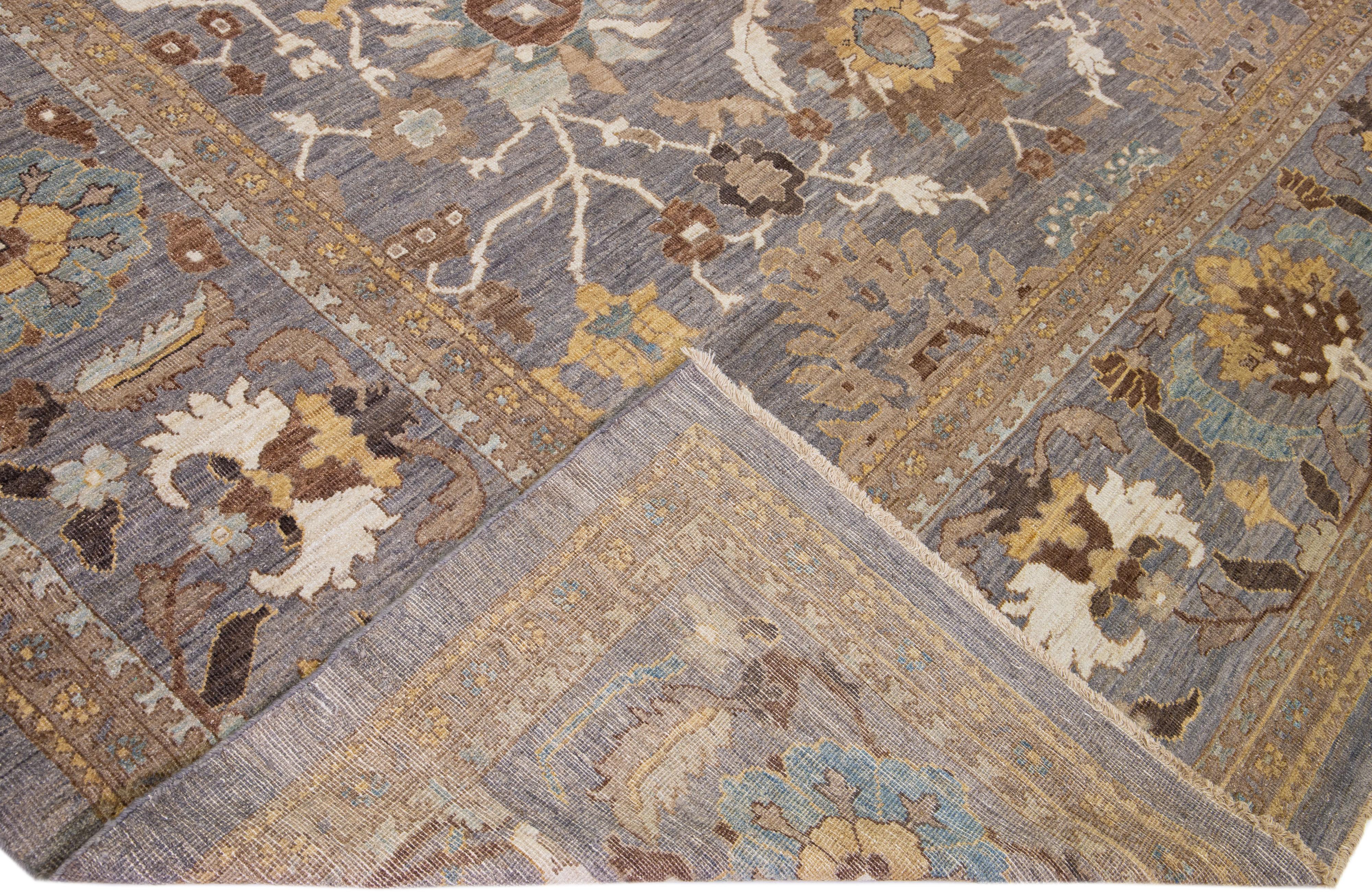 Handgefertigter moderner persischer Sultanabad-Wollteppich in Übergröße mit grauem Feld (21. Jahrhundert und zeitgenössisch) im Angebot