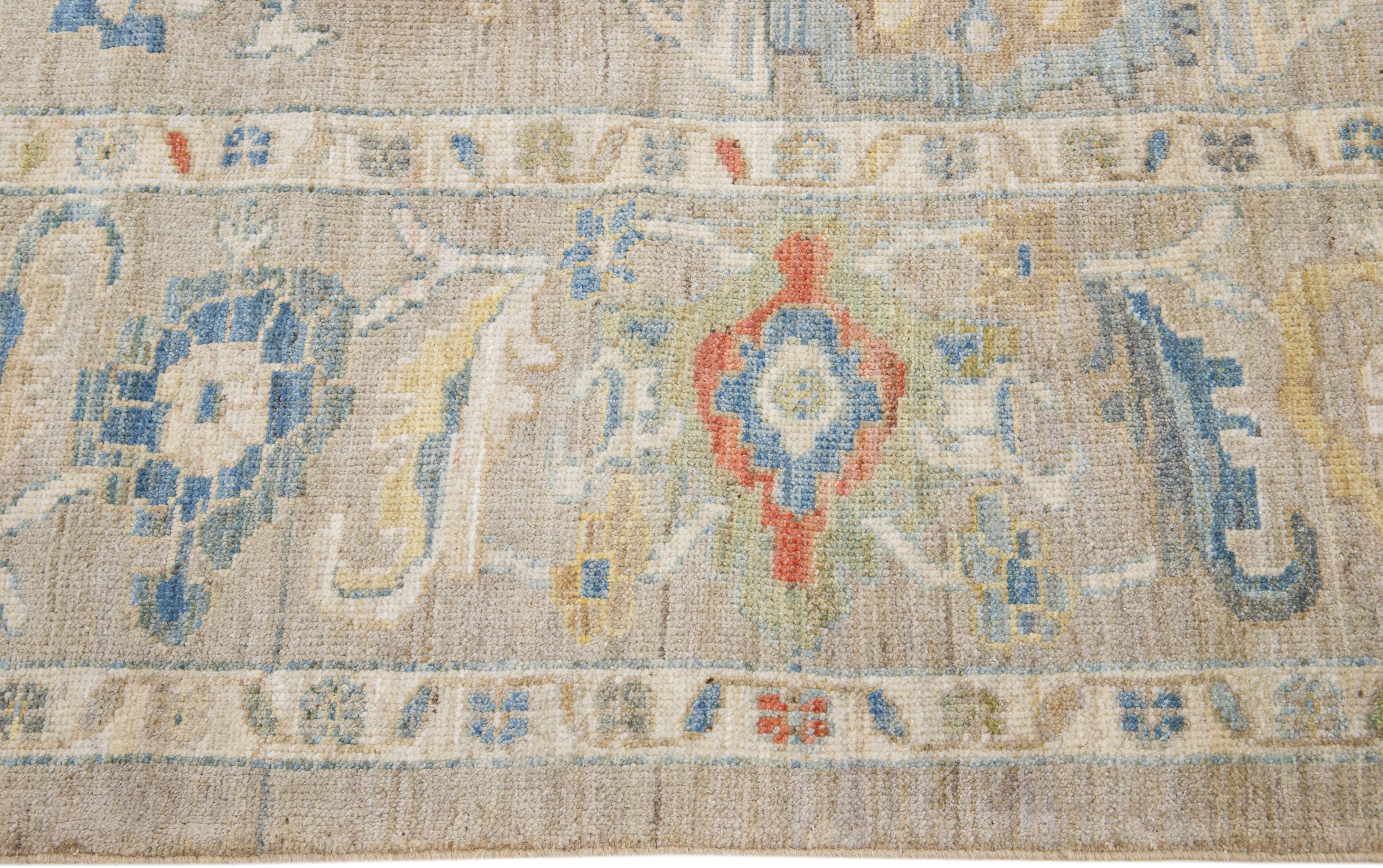 Floral Modern Sultanabad Handmade Wool Rug with Beige Field In New Condition For Sale In Norwalk, CT