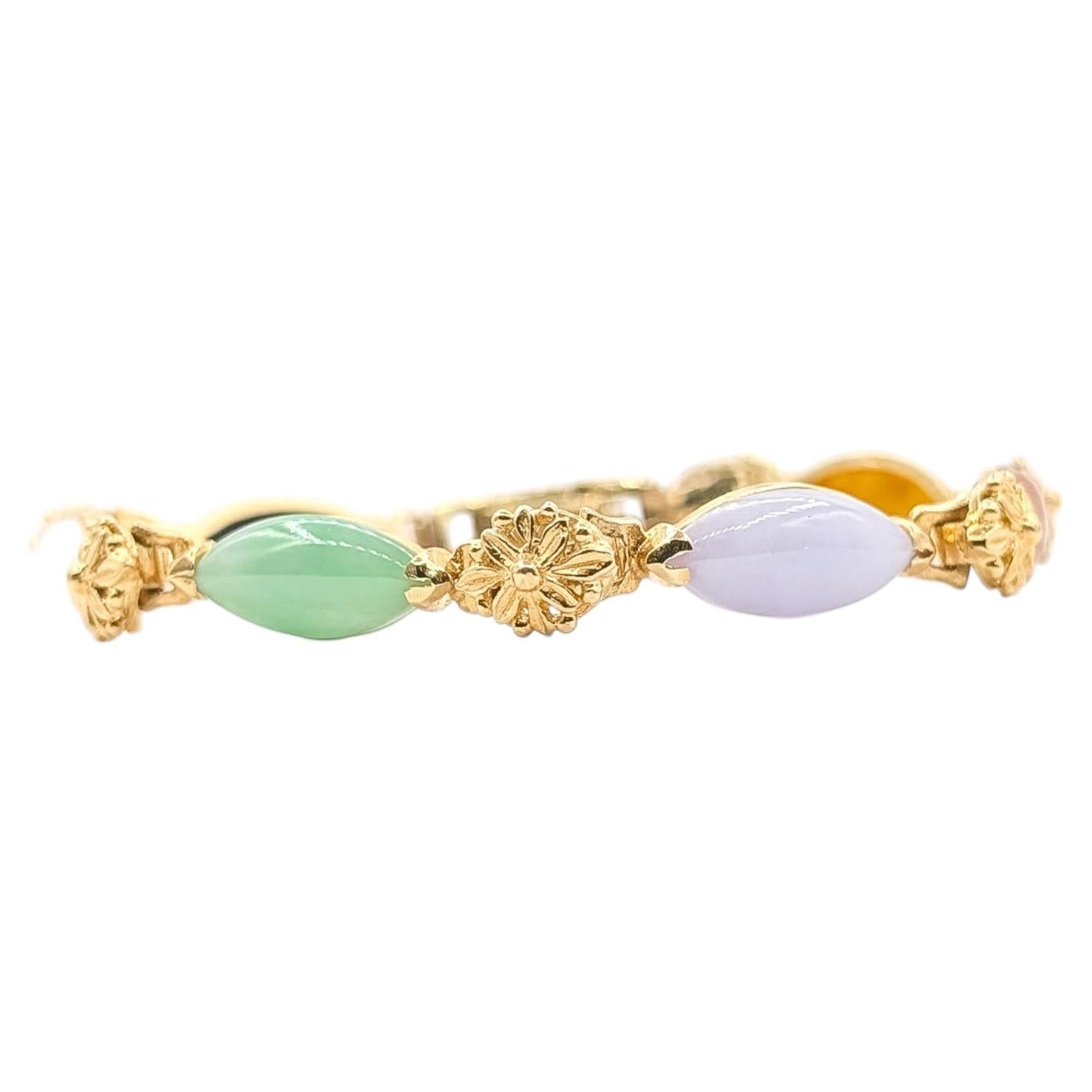 Florales mehrfarbiges Jade-Armband aus 14k Gelbgold im Angebot