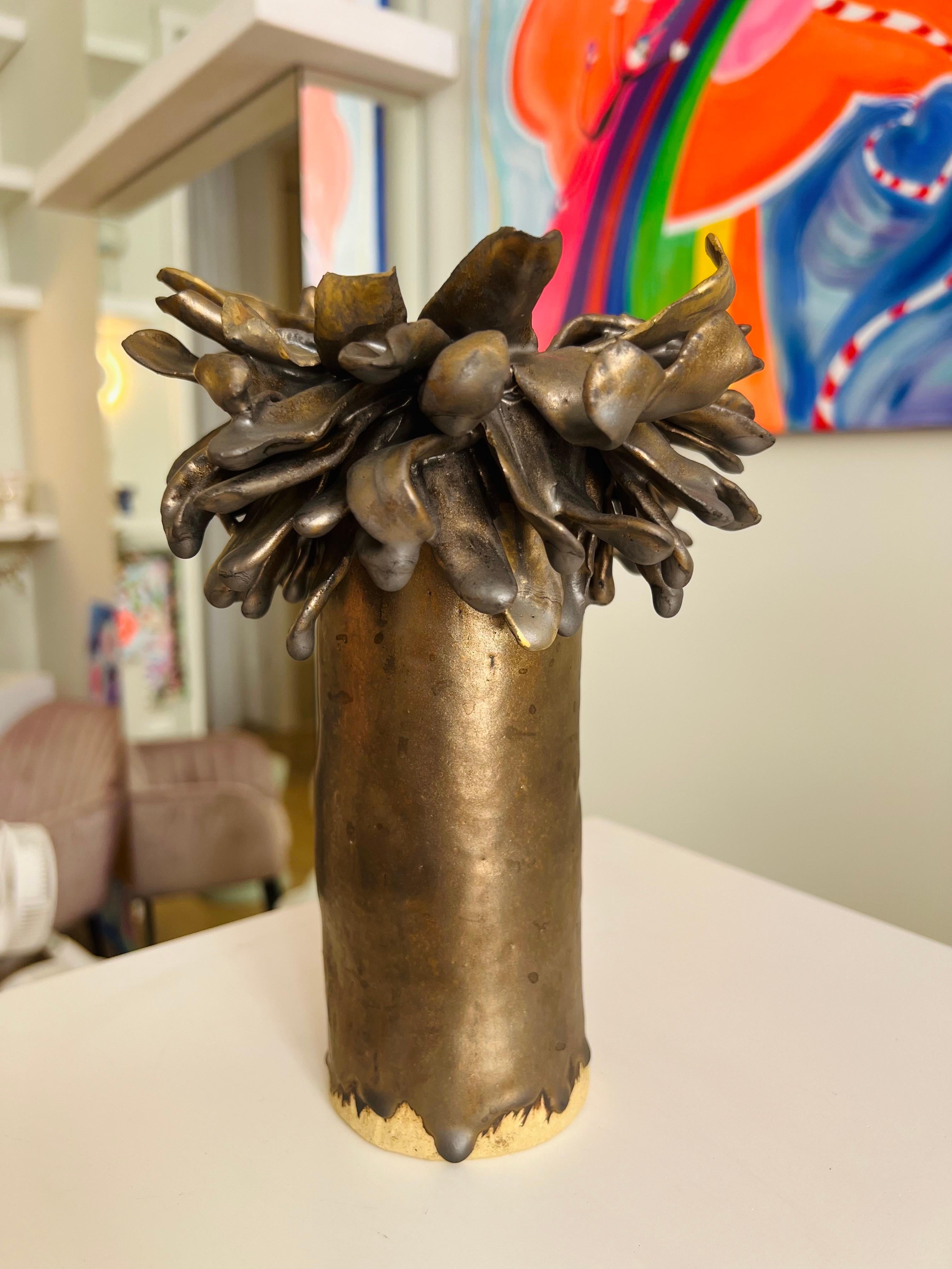 Art nouveau Vase floral en bronze grès n° 5 de Hania Jneid en vente