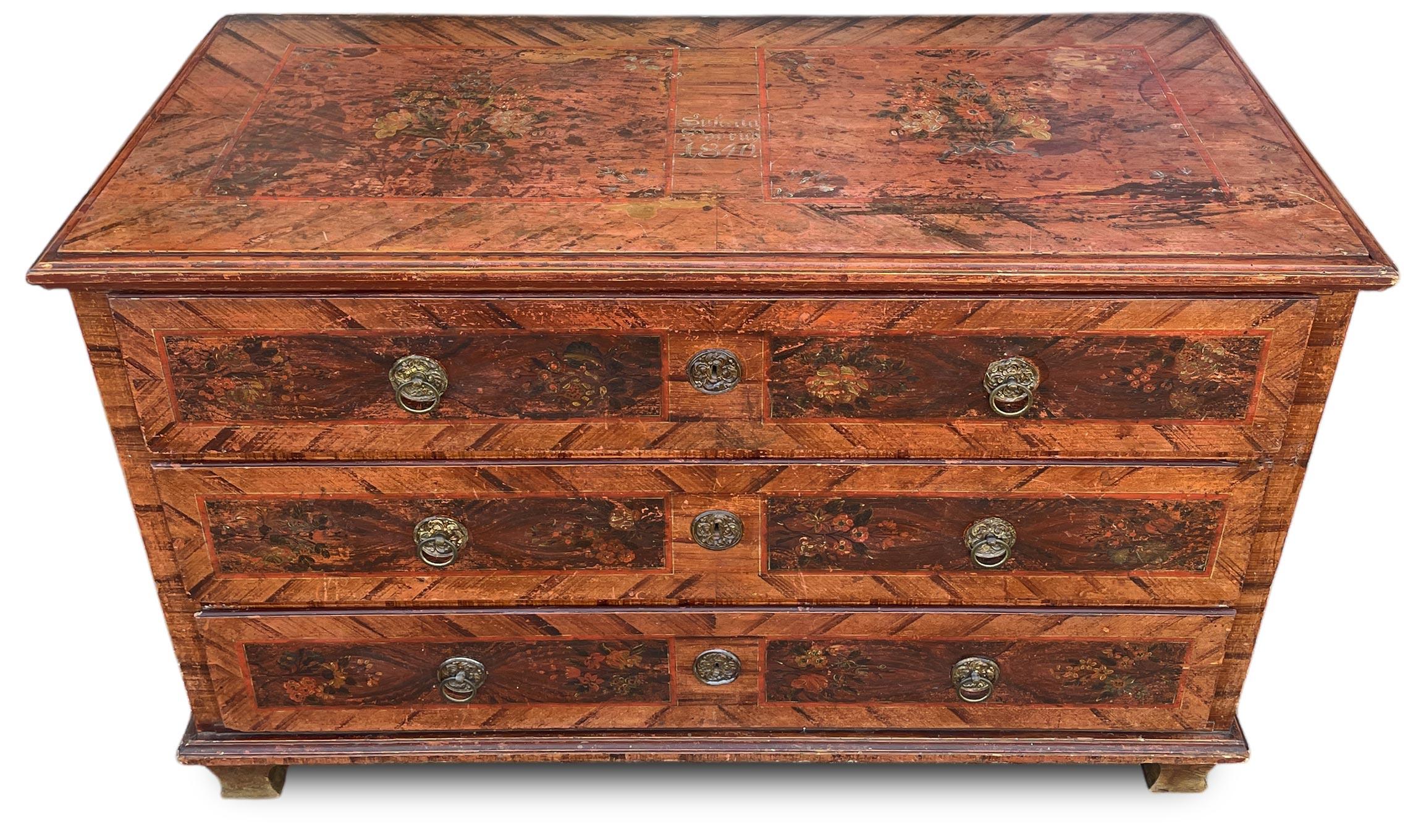 Floral bemalte Alpenkommode 1810 um im Angebot 6