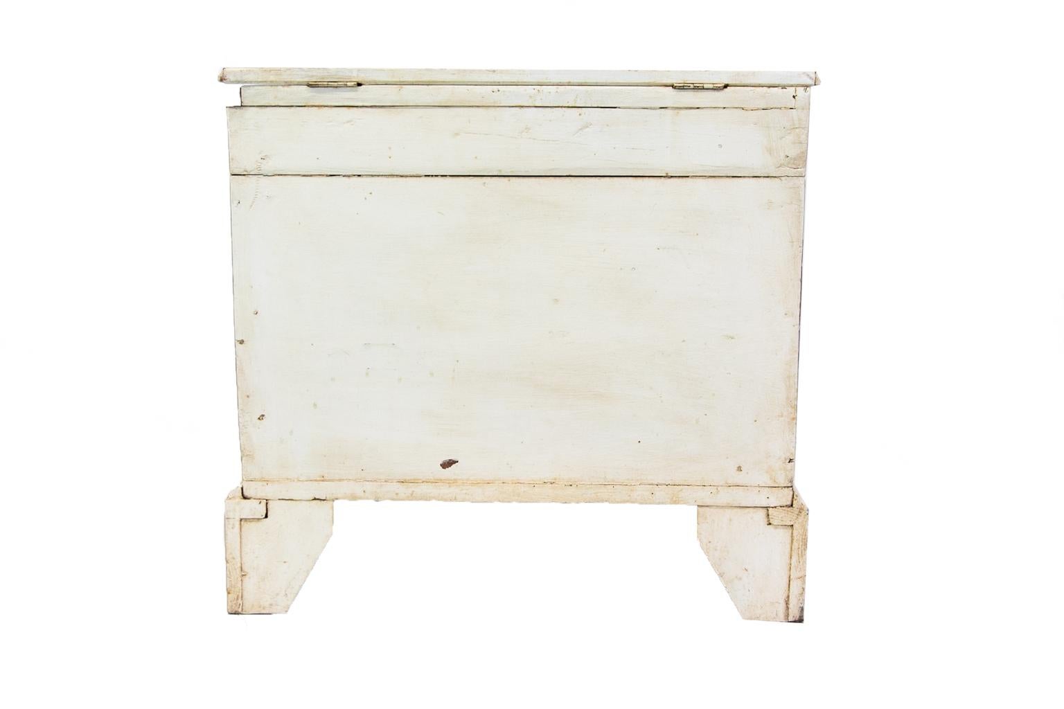 Floral Painted Blanket Box For Sale 3