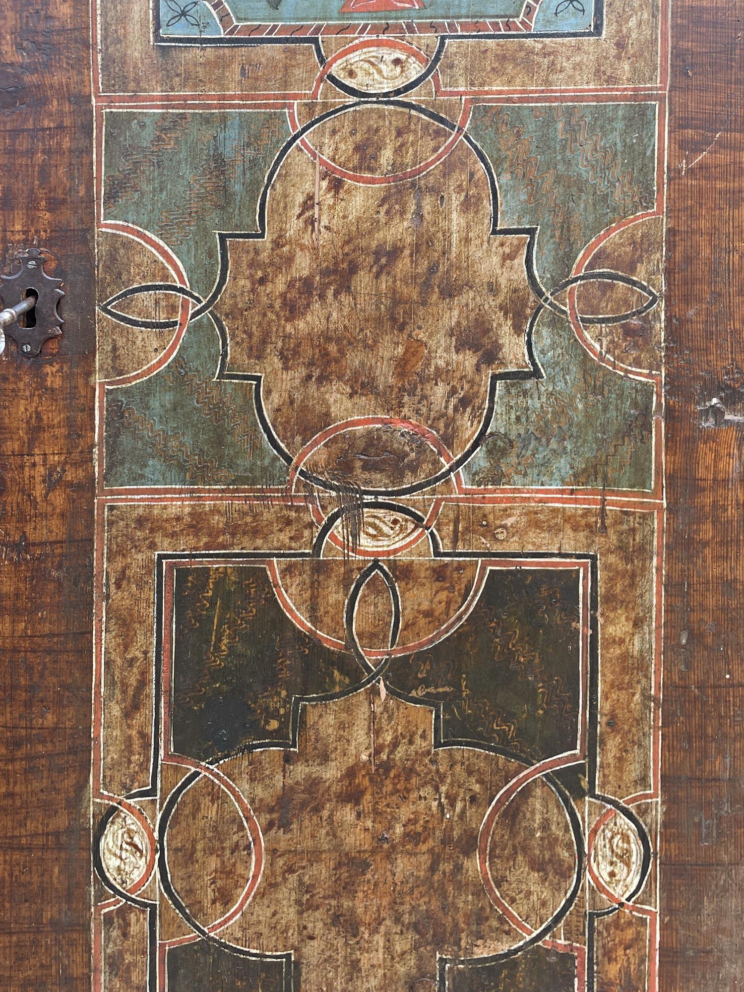 Floral Painted Cupboard, European Alps 1800 in vendita 5