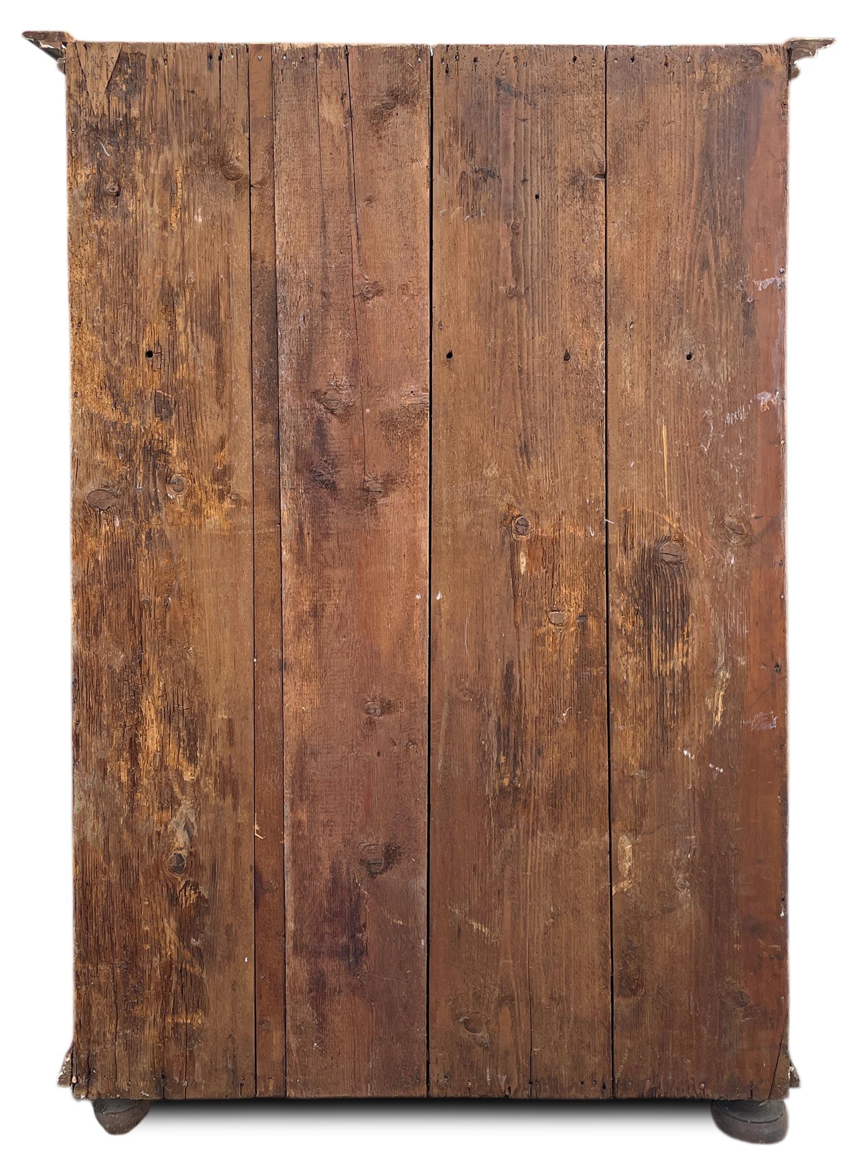 Floral Painted Cupboard, European Alps 1800 in vendita 9