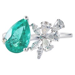 Floral Pear Natural Emerald & Diamond Cluster Ring in 14K Solid Gold Ceified)