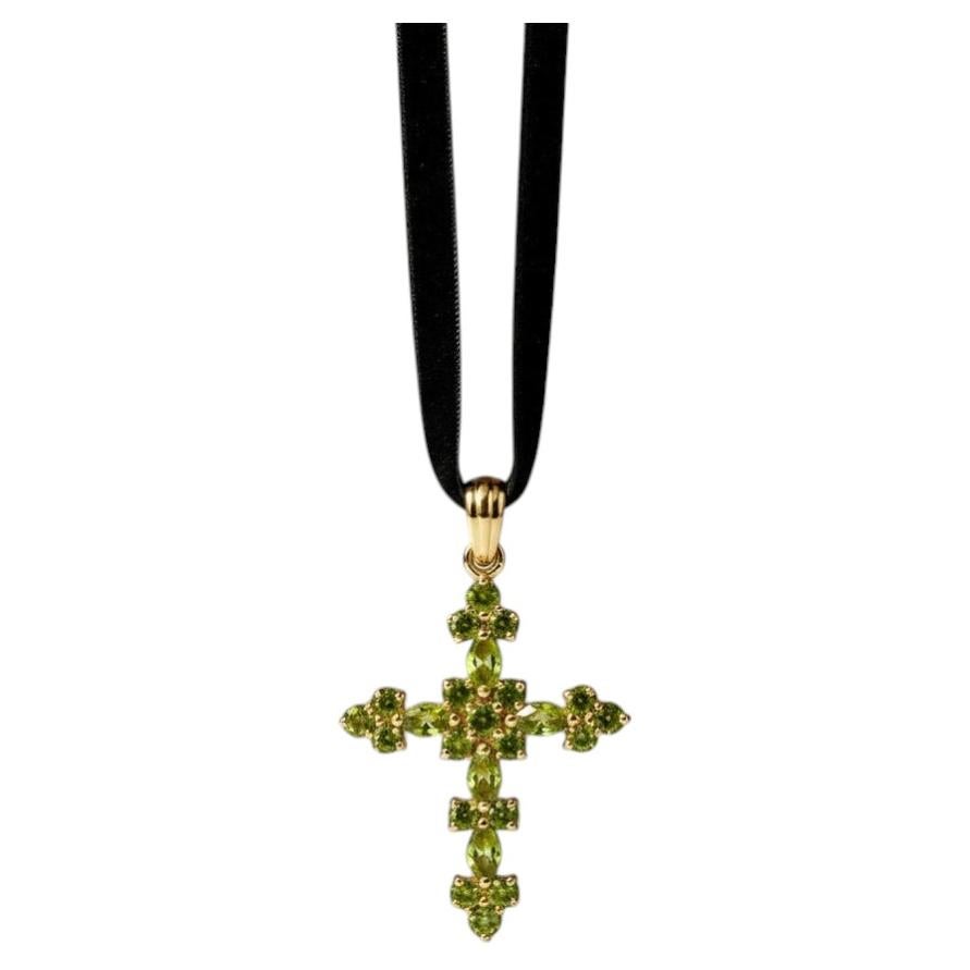 Floral Peridots Cross Pendant Silver, gold For Sale
